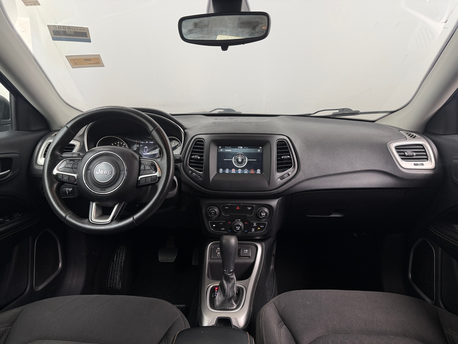 Thumbnail: 2019 Jeep Compass - 3