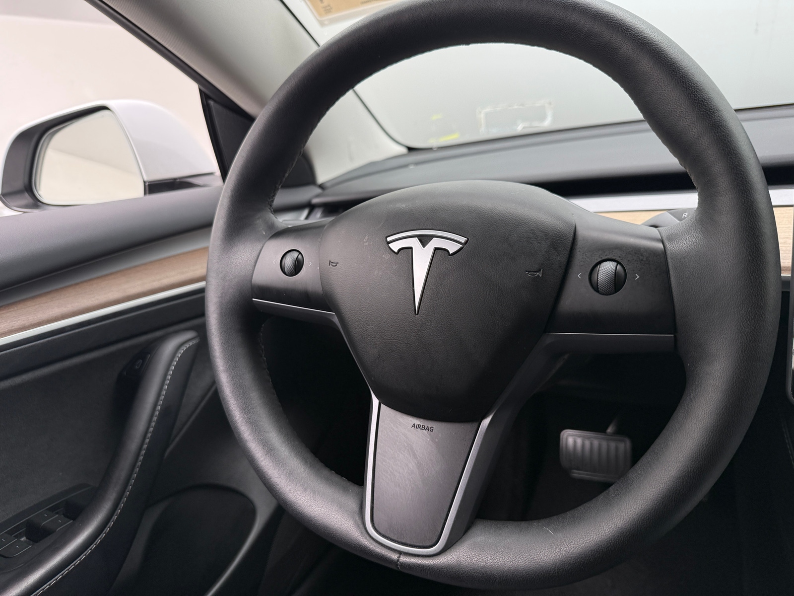 Thumbnail: 2023 Tesla Model 3 - 4