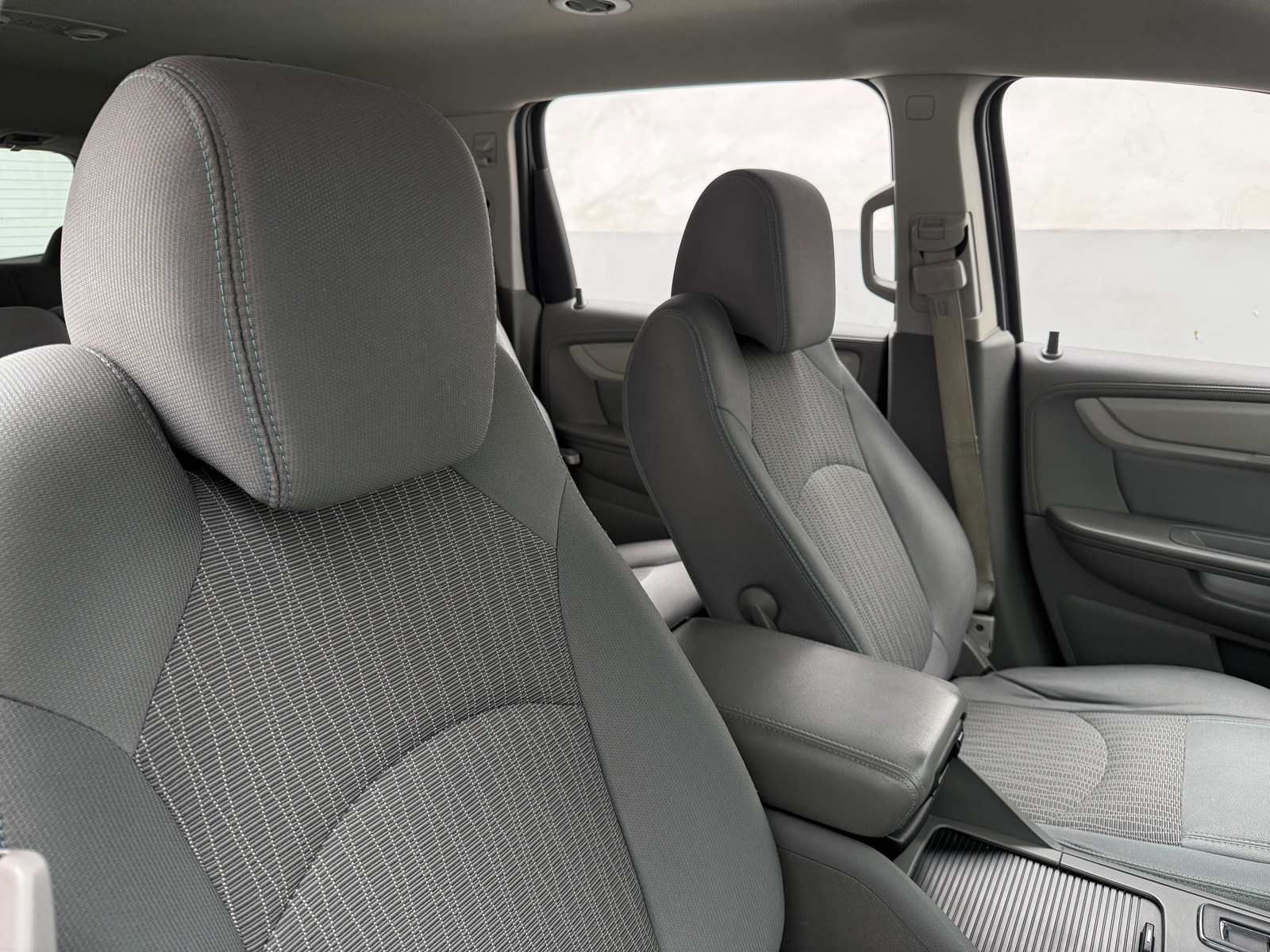 Thumbnail: 2017 Chevrolet Traverse - 2