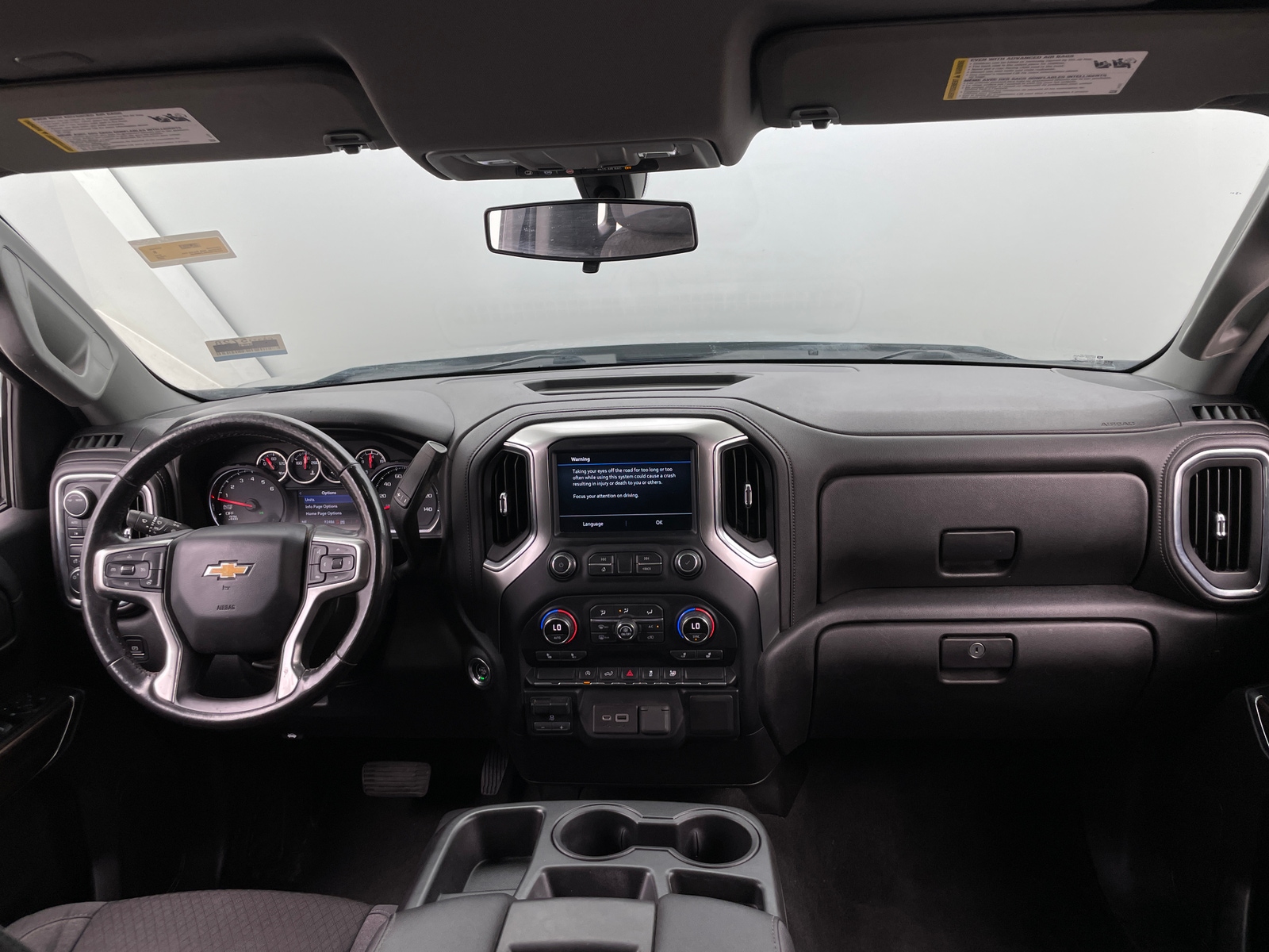 Thumbnail: 2020 Chevrolet Silverado 1500 - 3