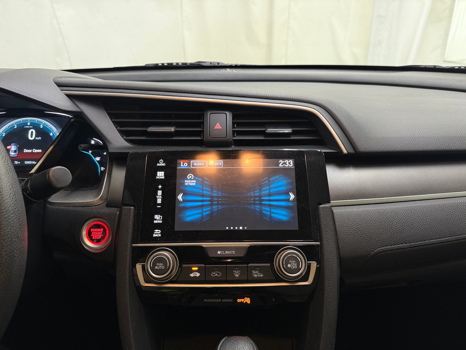 Thumbnail: 2016 Honda Civic - 4
