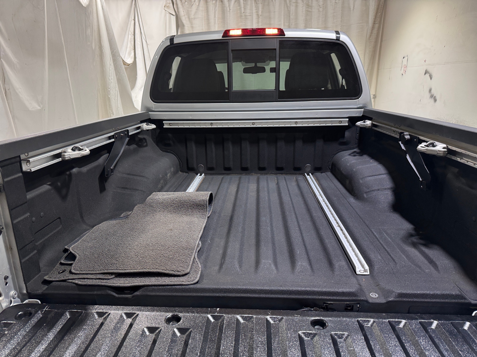 Thumbnail: 2021 Nissan Frontier - 7
