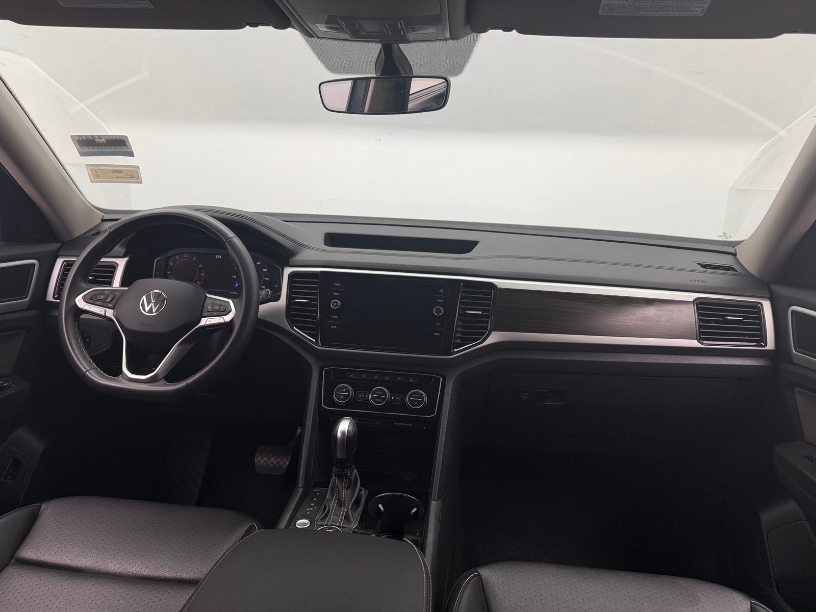 Thumbnail: 2023 Volkswagen Atlas - 2