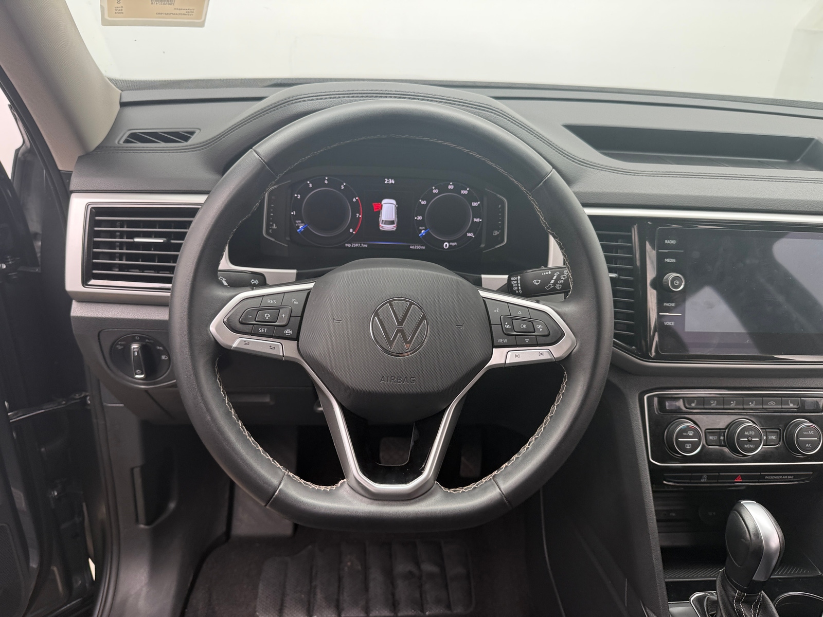 Thumbnail: 2023 Volkswagen Atlas - 4