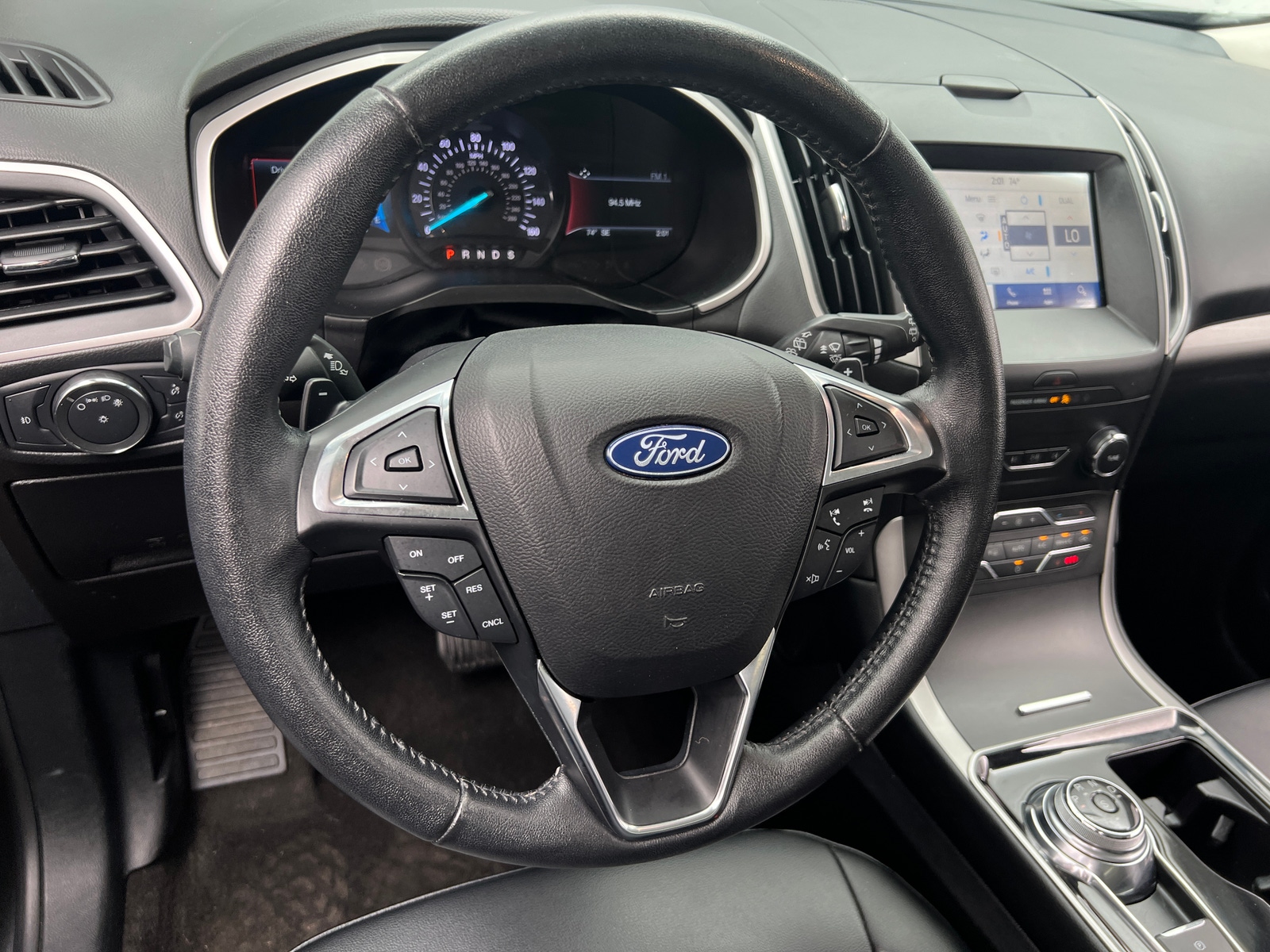 Thumbnail: 2019 Ford Edge - 4