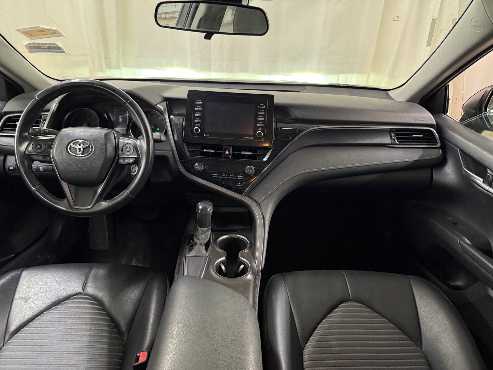 Thumbnail: 2021 Toyota Camry - 3