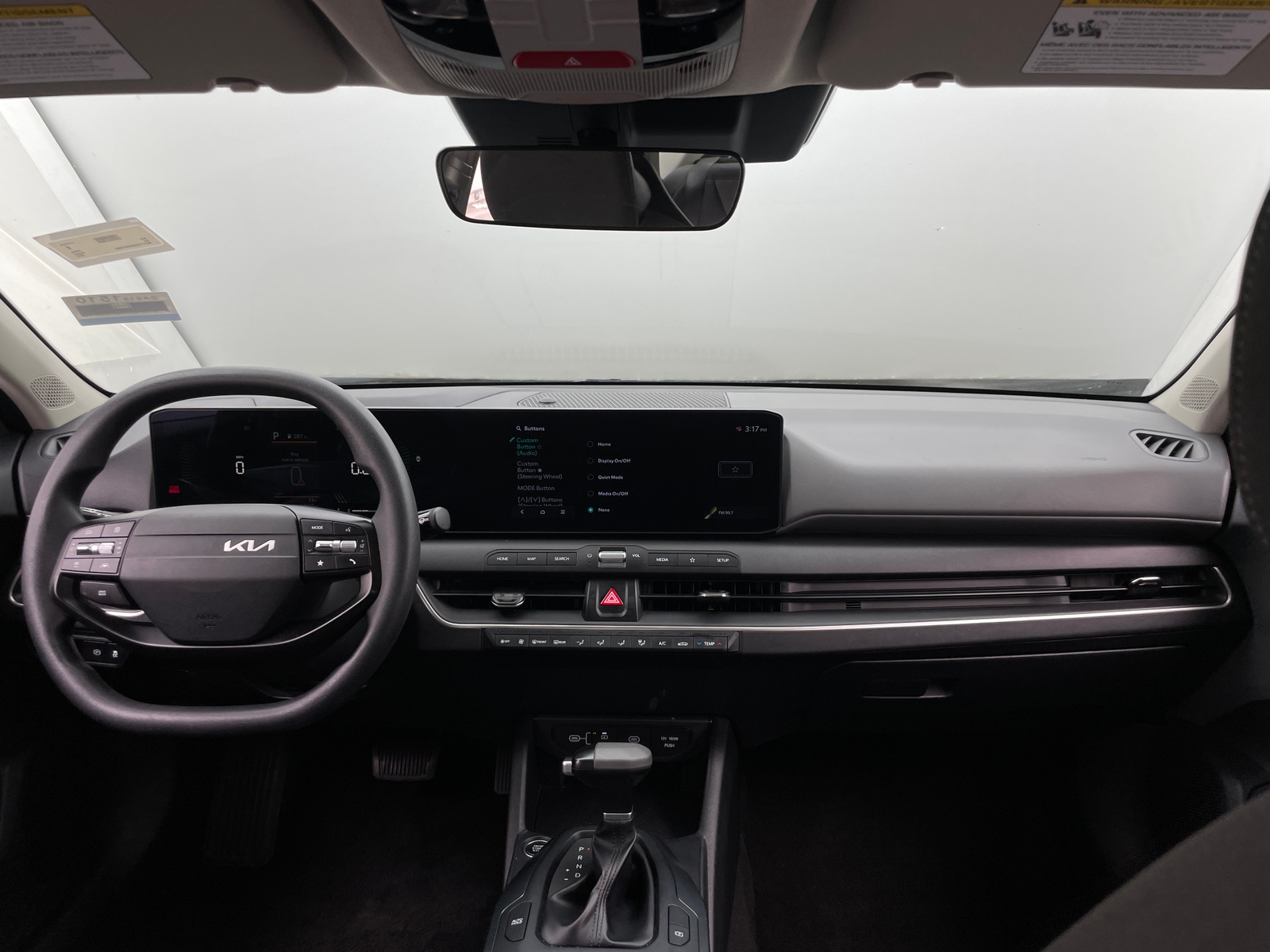 Thumbnail: 2025 Kia K4 - 3