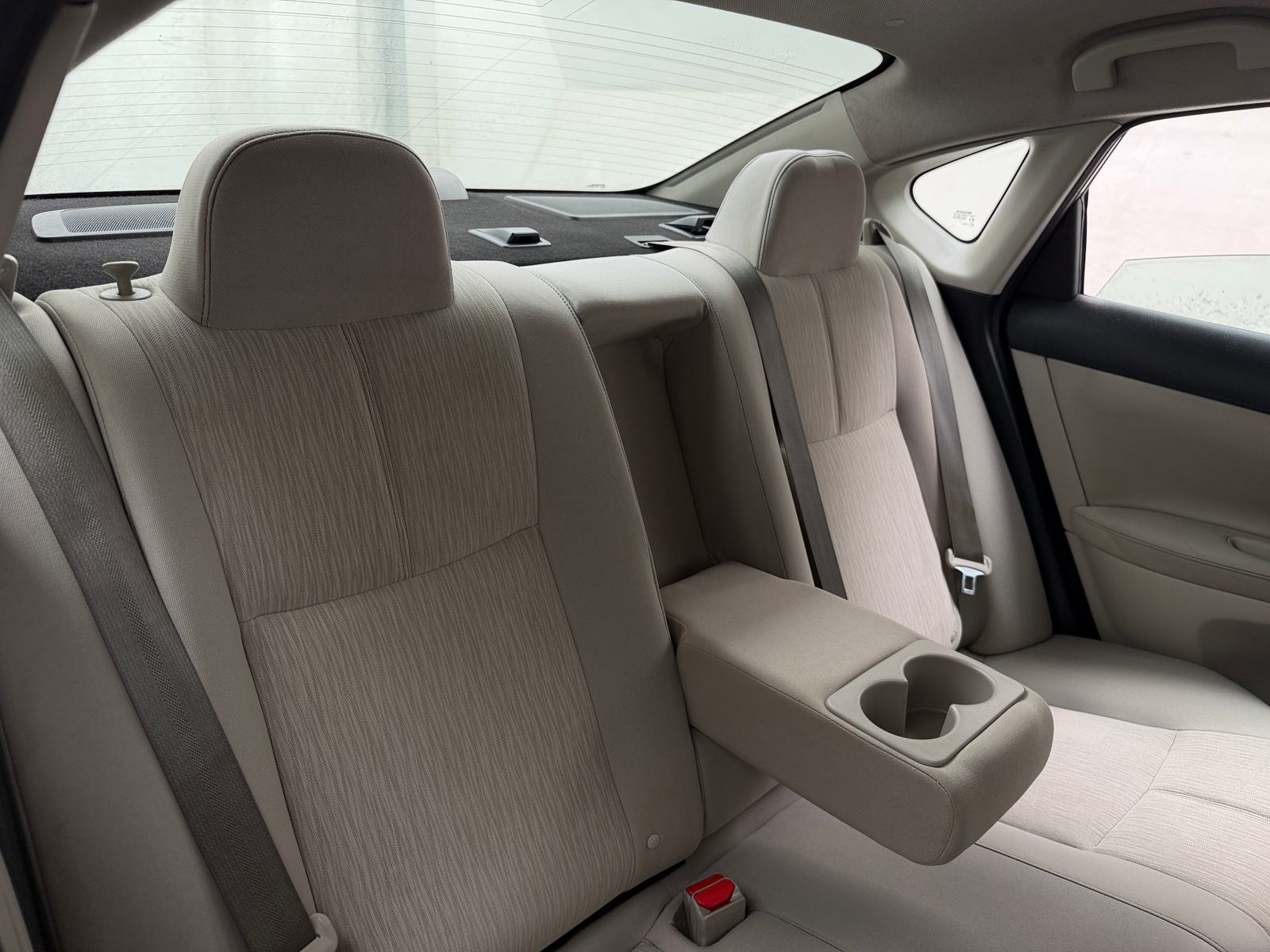 Thumbnail: 2015 Nissan Sentra - 6