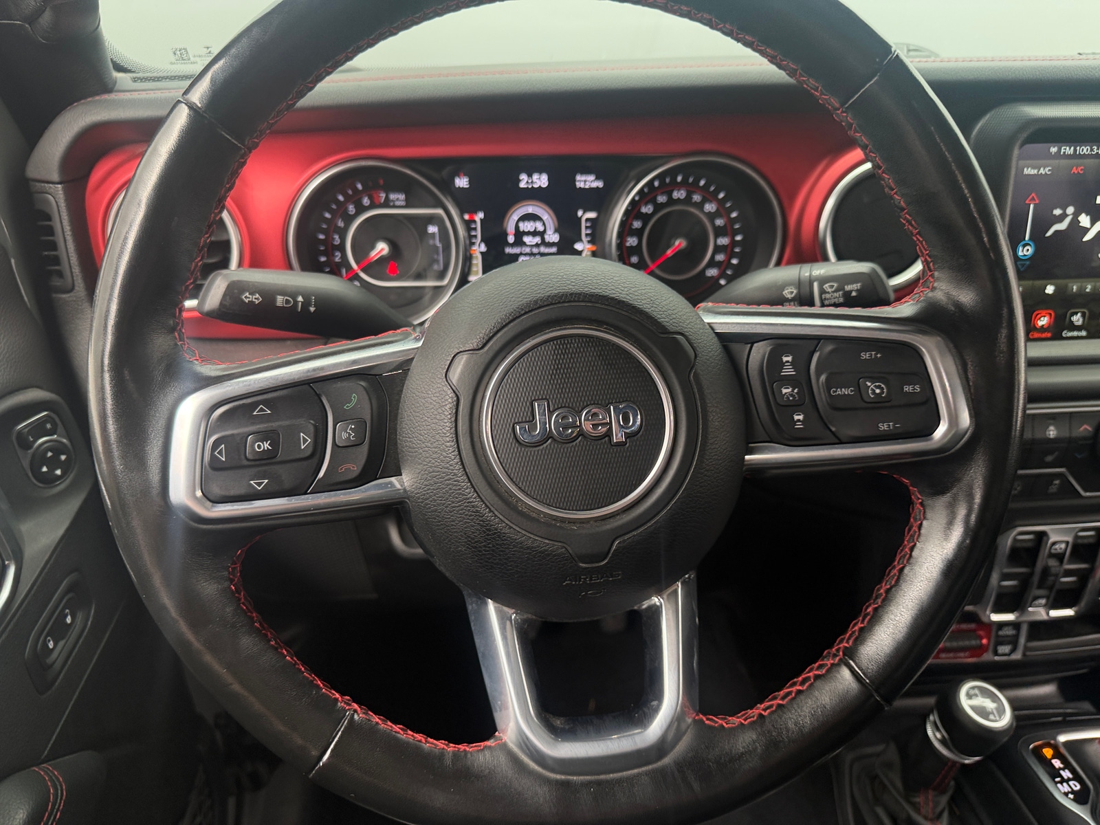 Thumbnail: 2021 Jeep Gladiator - 4