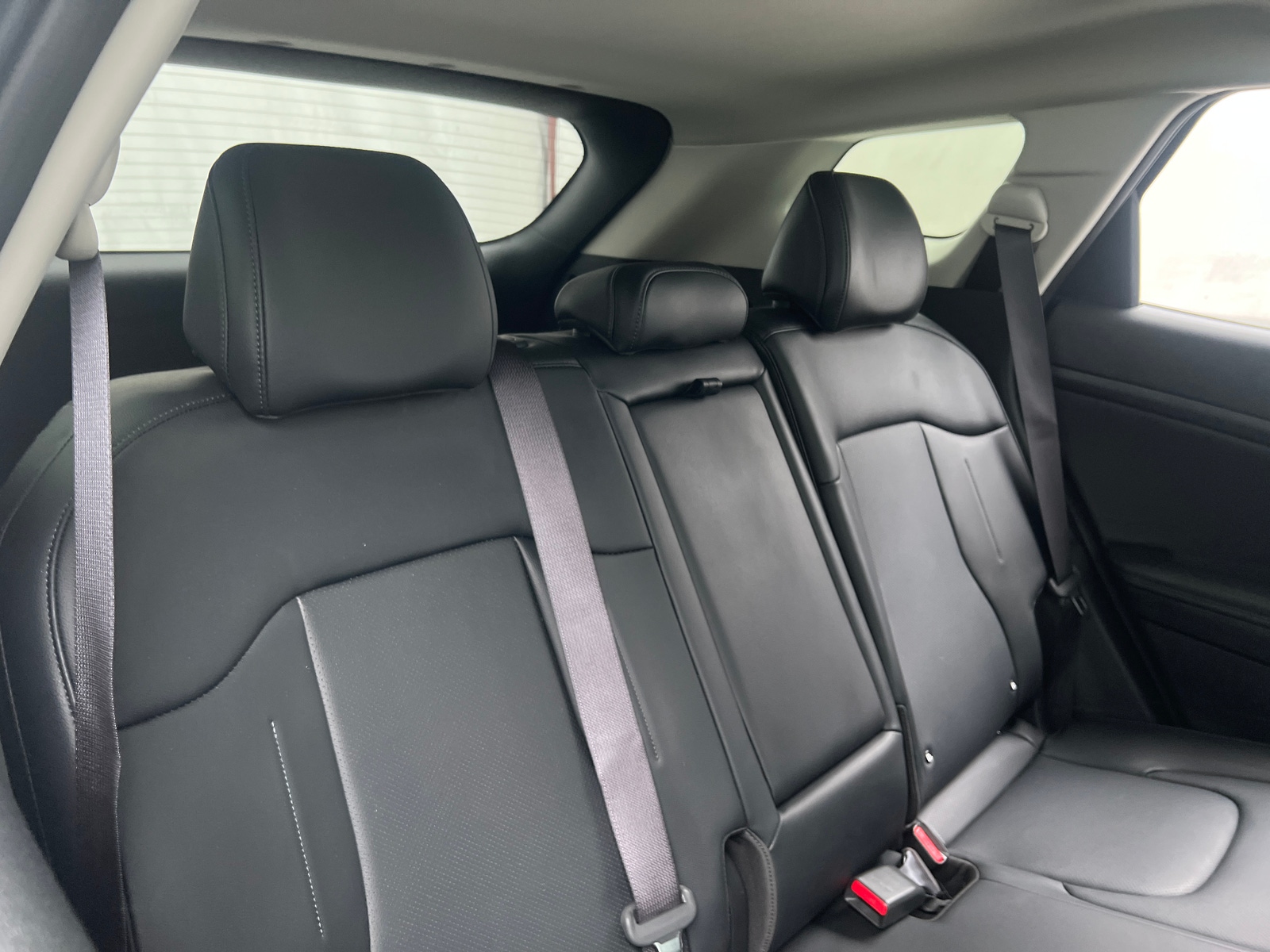 Thumbnail: 2023 Kia Sportage - 5