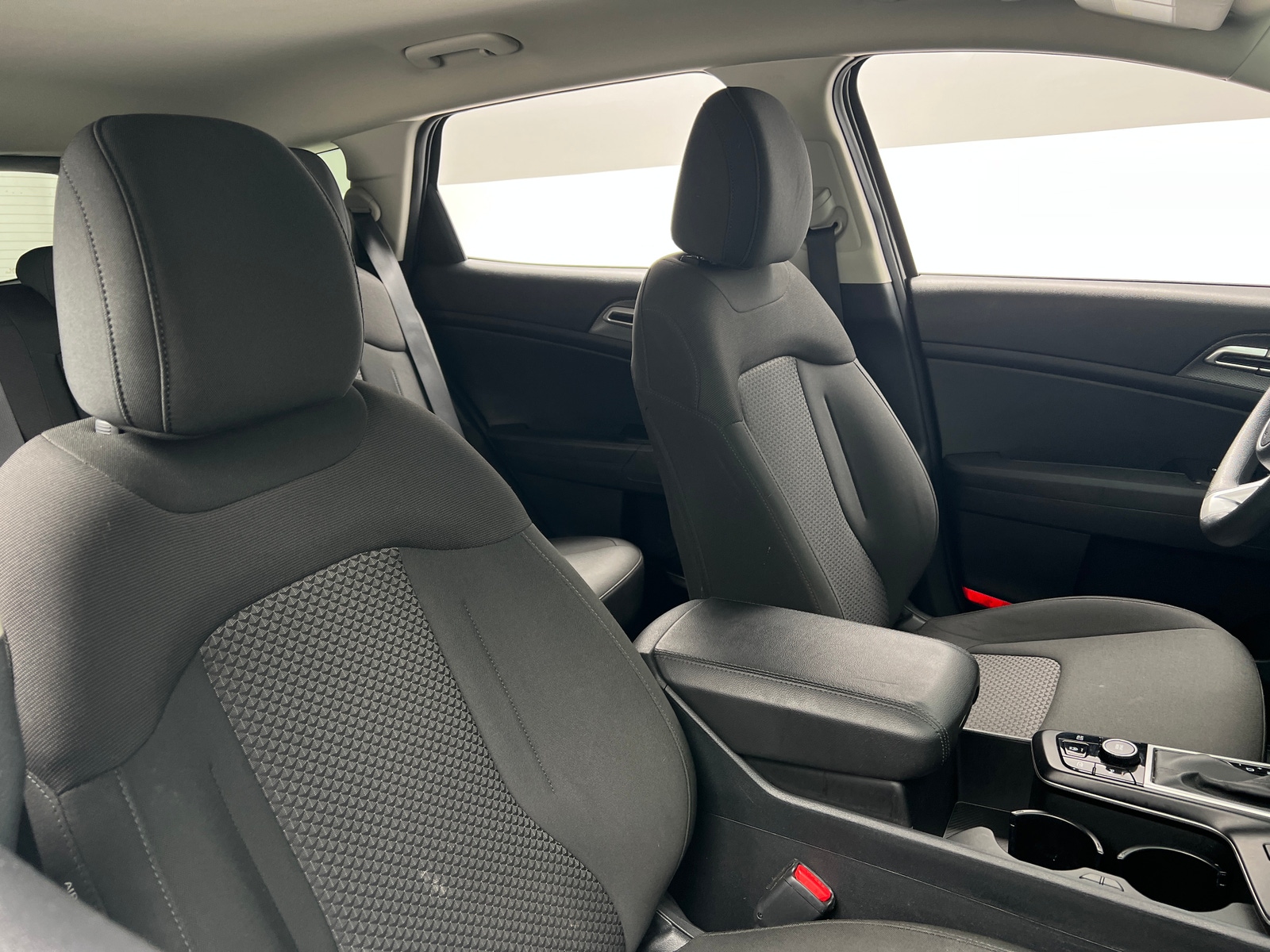 Thumbnail: 2024 Kia Sportage - 2