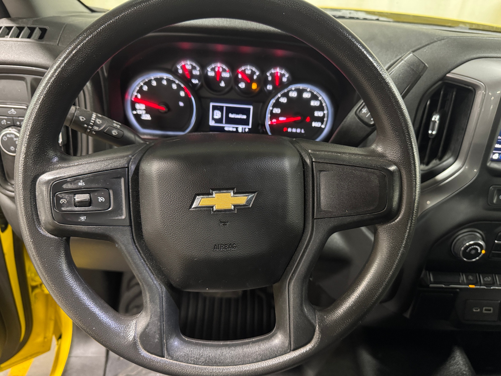 Thumbnail: 2022 Chevrolet Silverado 1500 - 5
