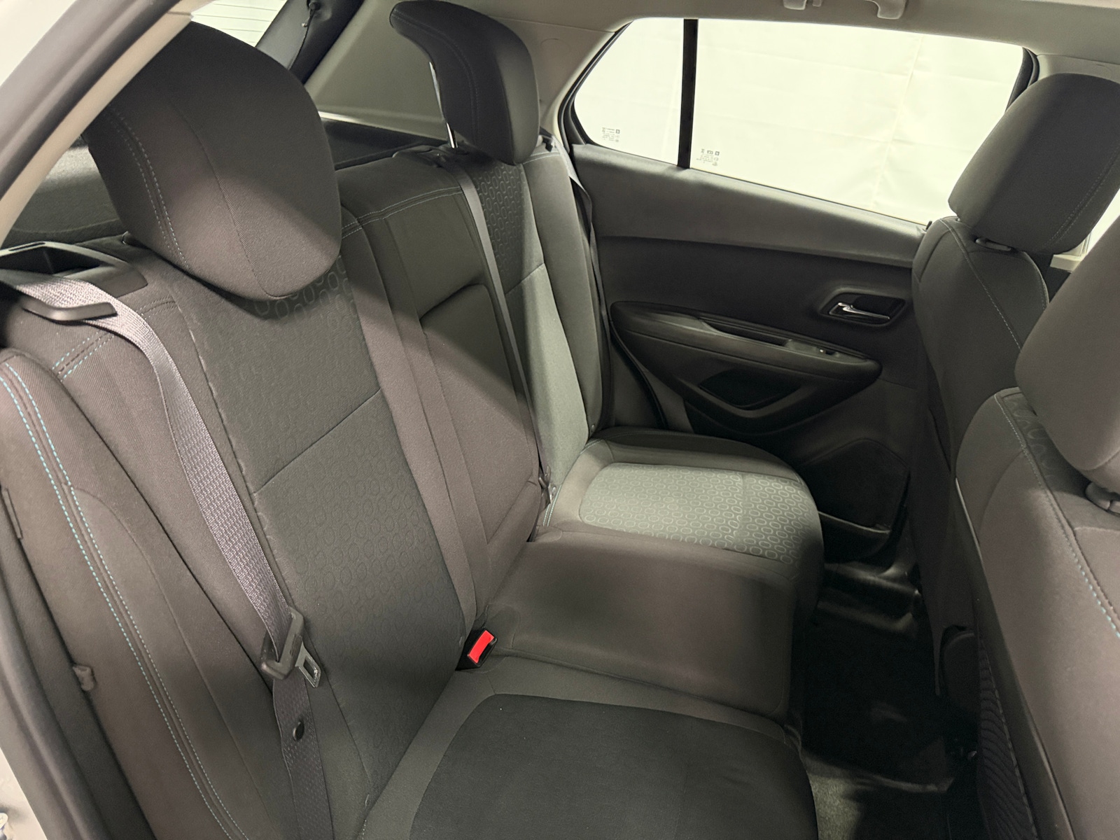 Thumbnail: 2016 Chevrolet Trax - 6