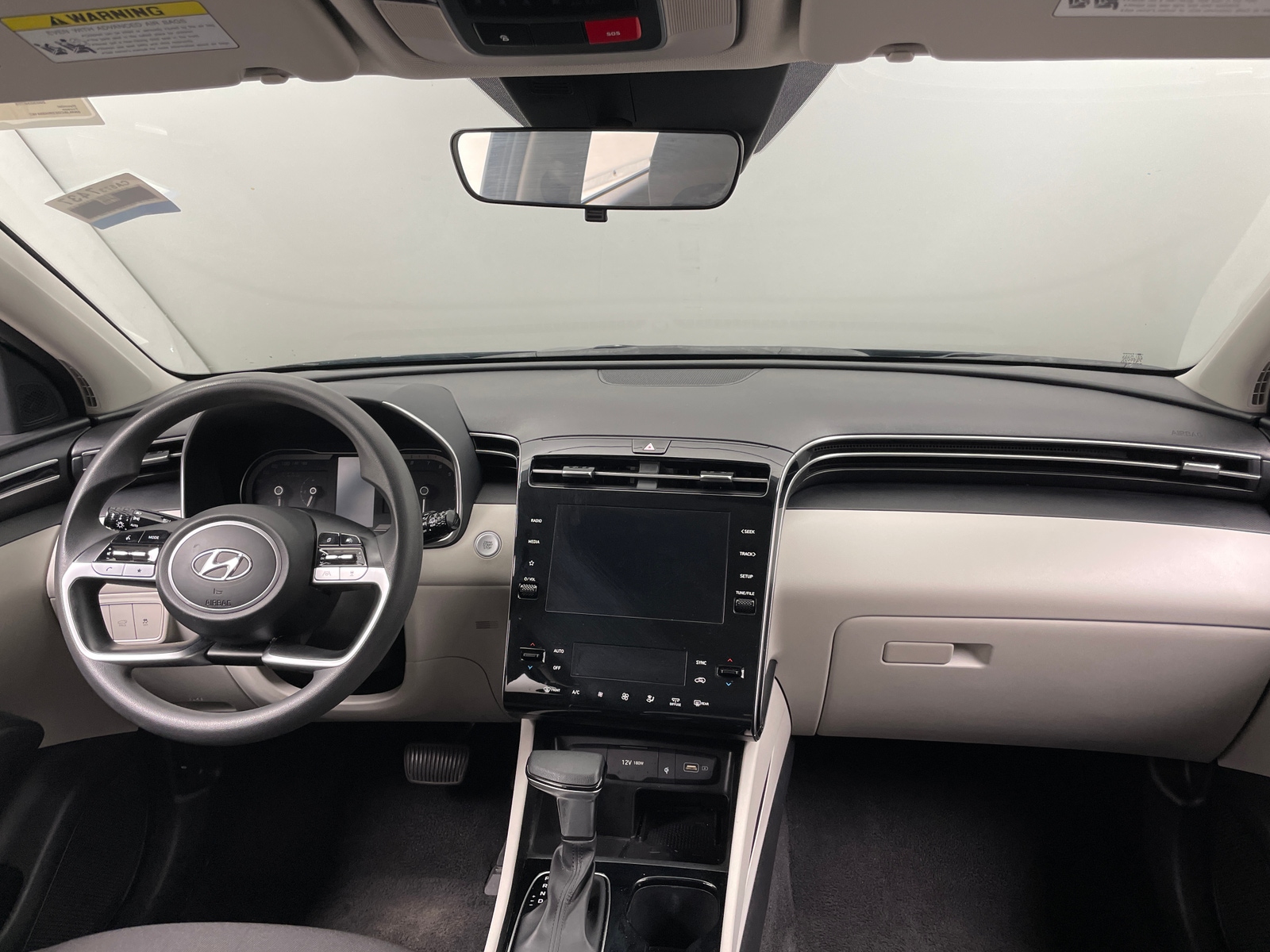 Thumbnail: 2024 Hyundai Tucson - 3