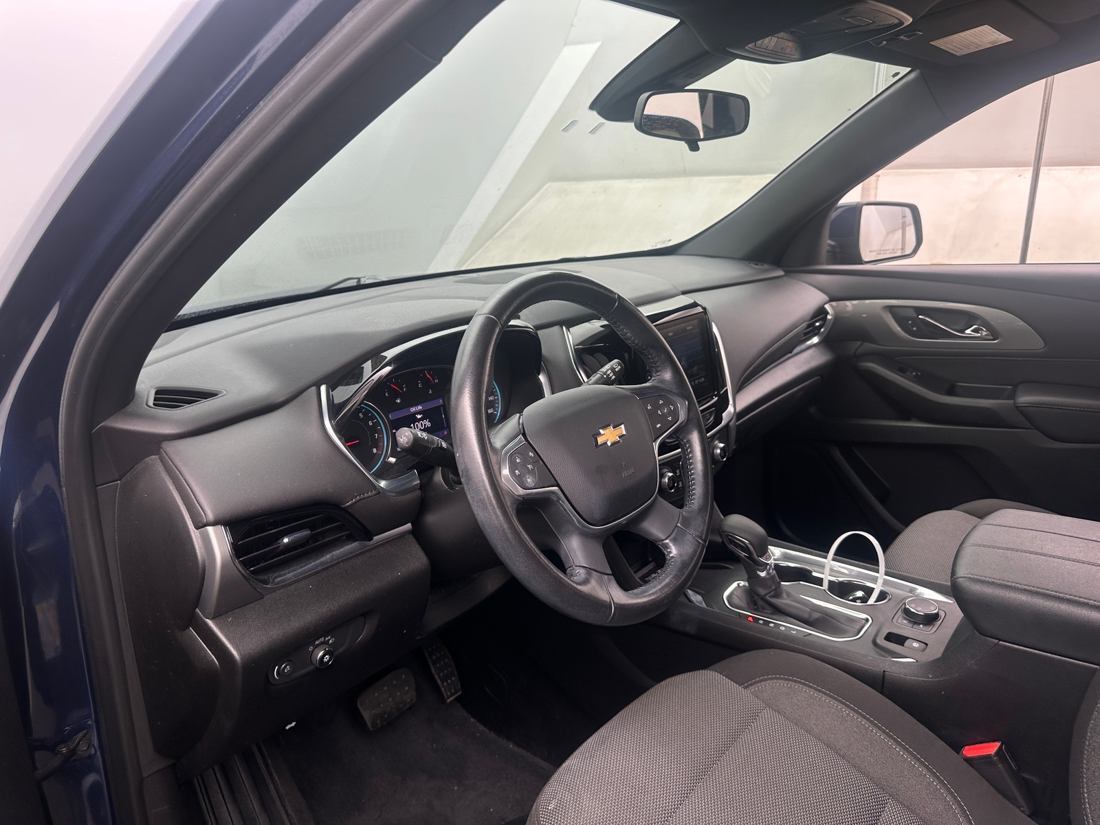 Thumbnail: 2022 Chevrolet Traverse - 3