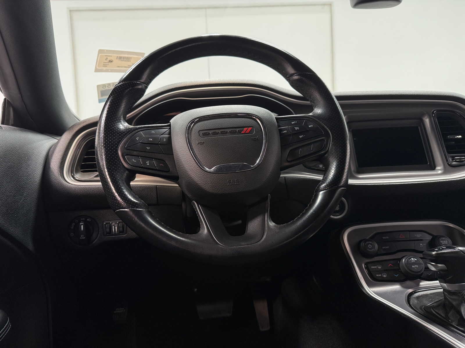 Thumbnail: 2022 Dodge Challenger - 4