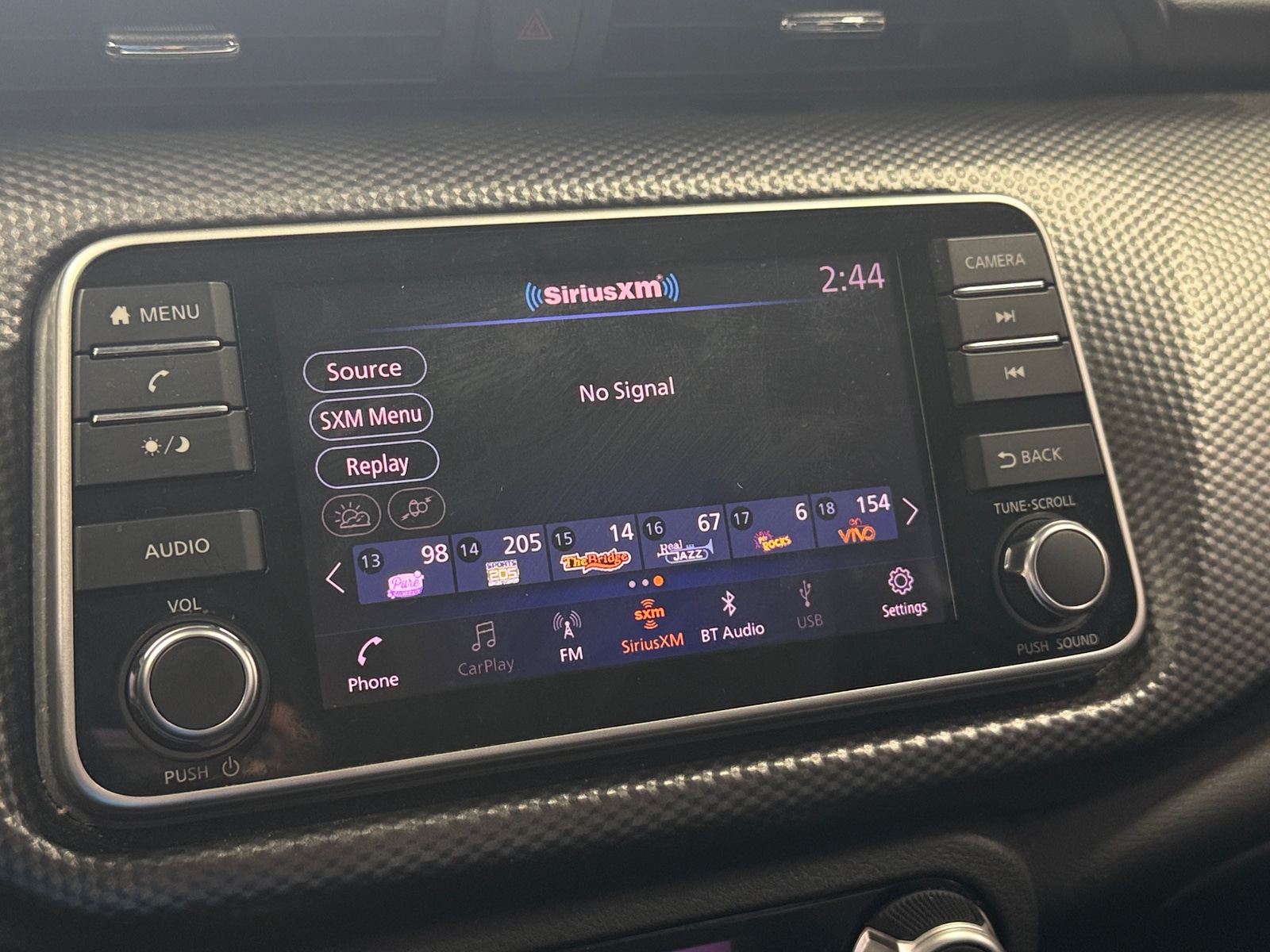Thumbnail: 2019 Nissan Kicks - 4