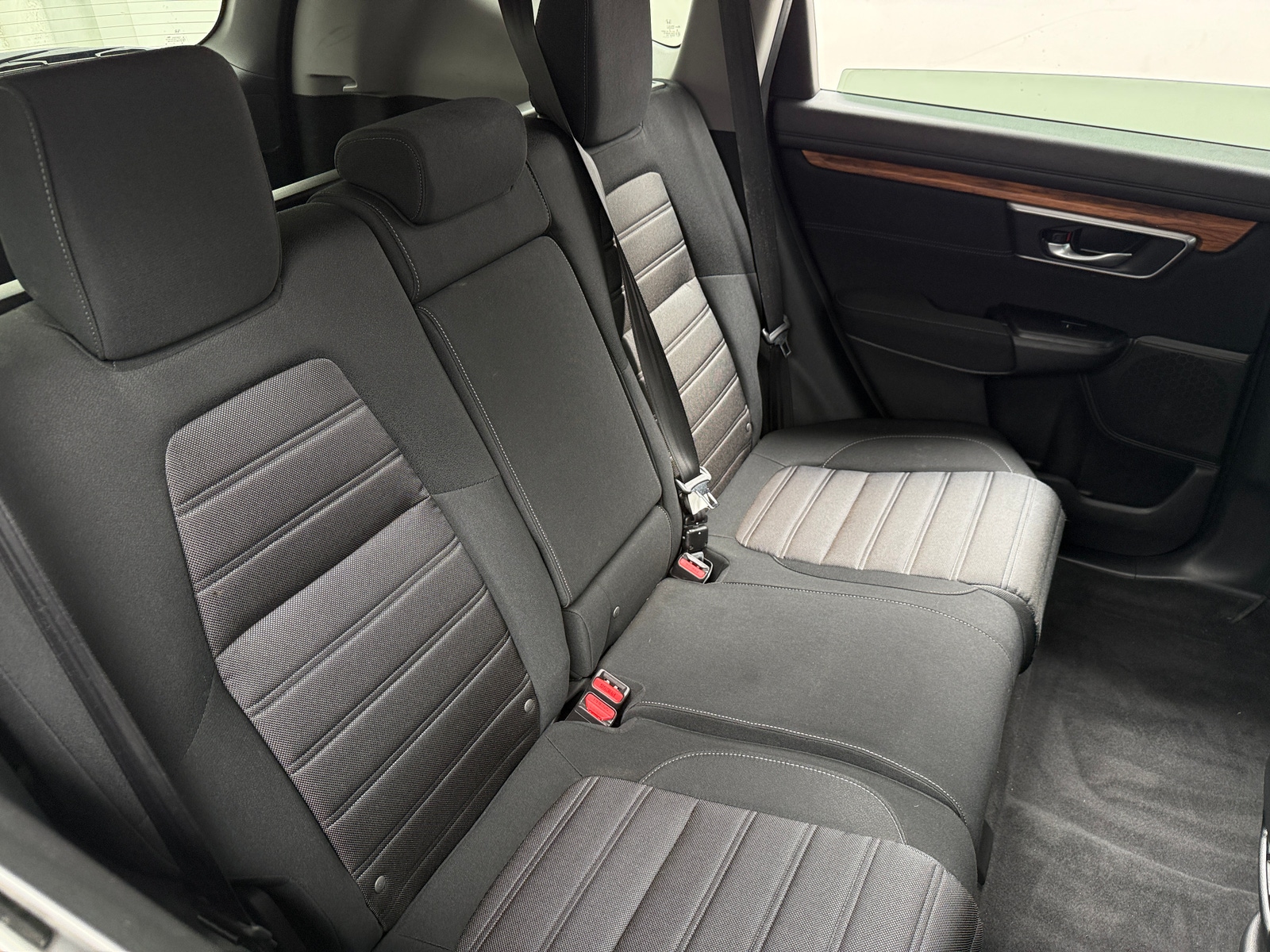 Thumbnail: 2017 Honda CR-V - 6