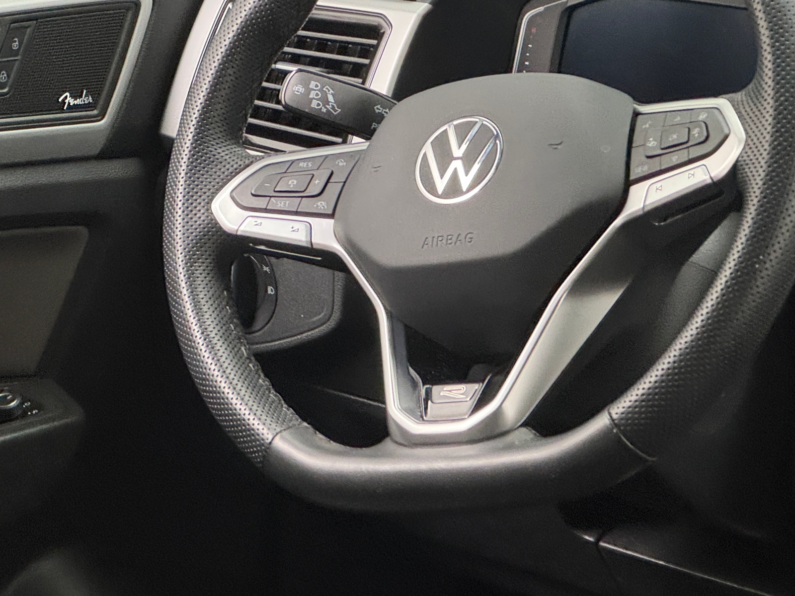 Thumbnail: 2023 Volkswagen Atlas - 4