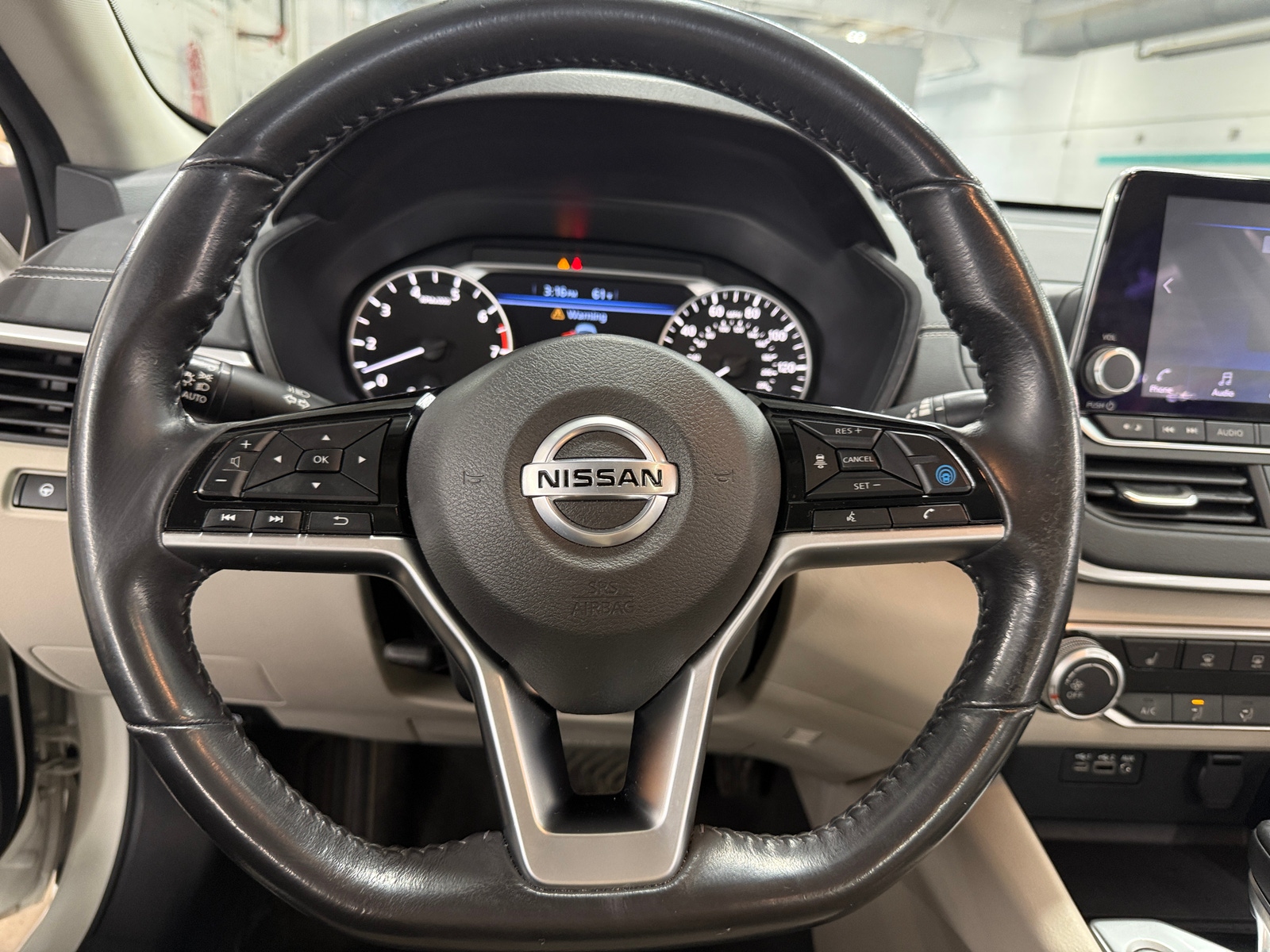 Thumbnail: 2021 Nissan Altima - 5