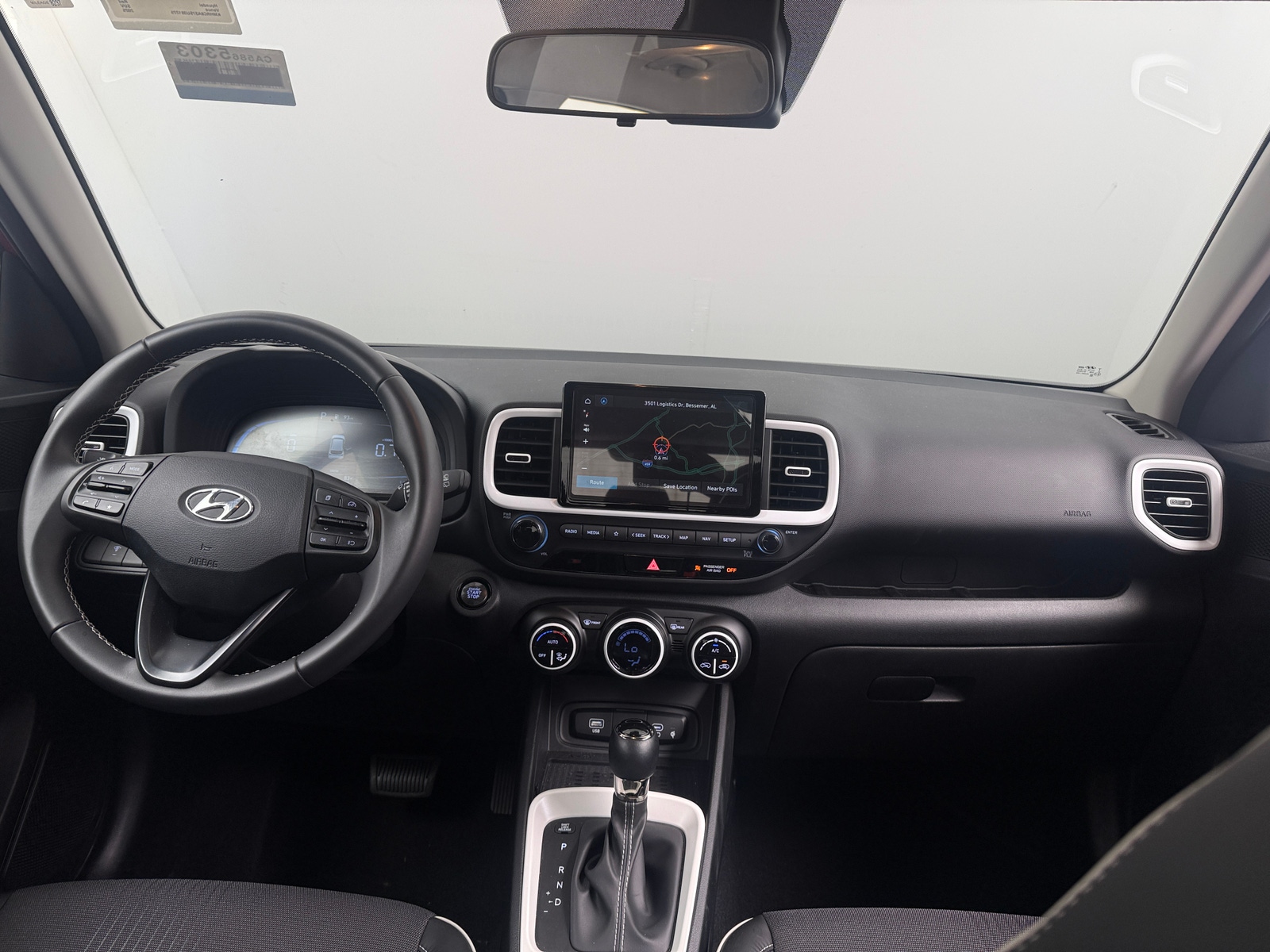 Thumbnail: 2025 Hyundai Venue - 2