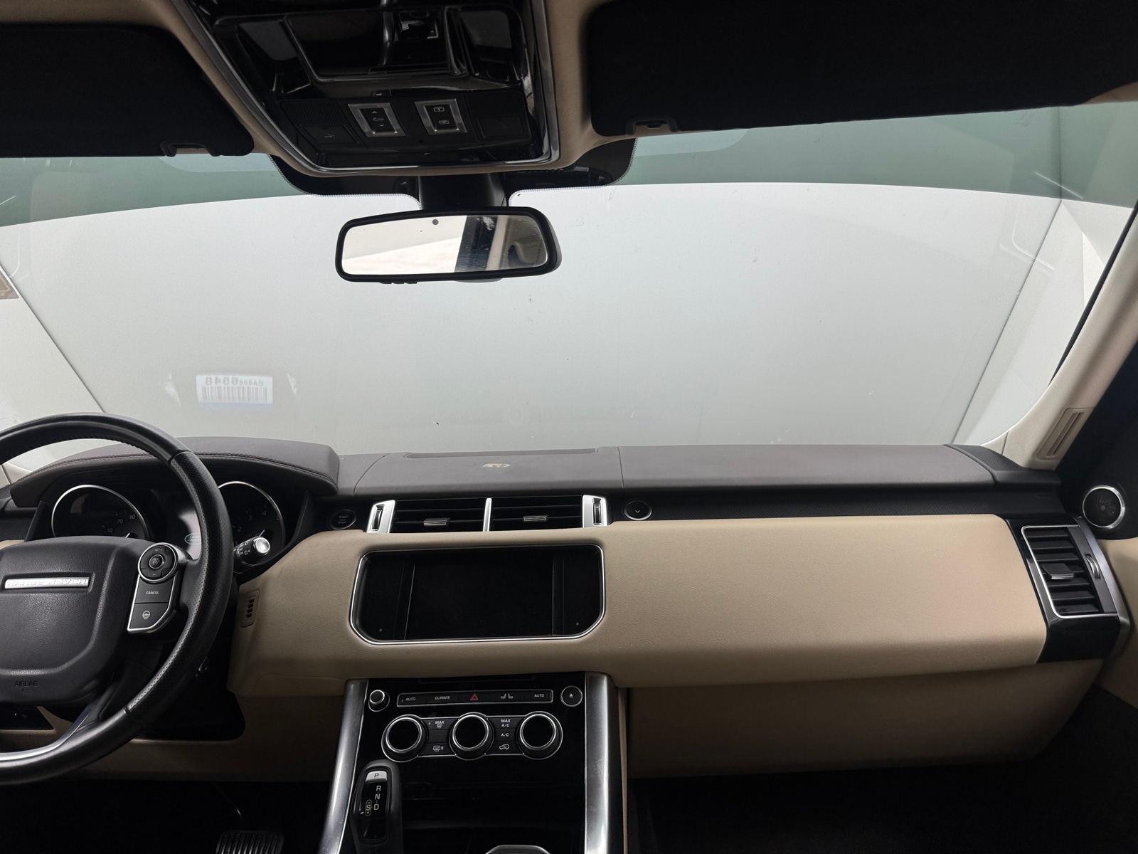 Thumbnail: 2016 Land Rover Range Rover Sport - 2