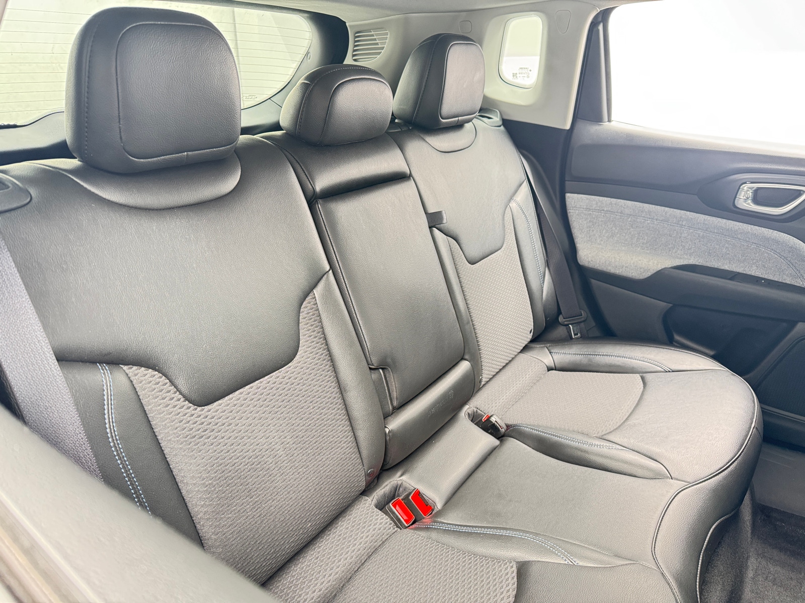 Thumbnail: 2022 Jeep Compass - 6