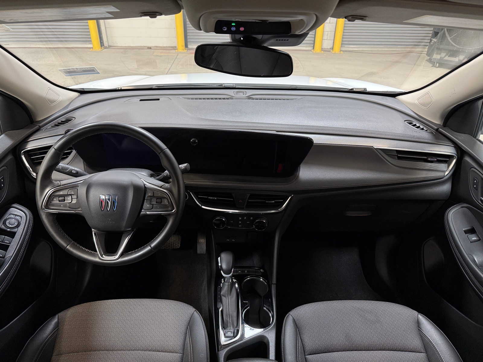 Thumbnail: 2025 Buick Encore GX - 3