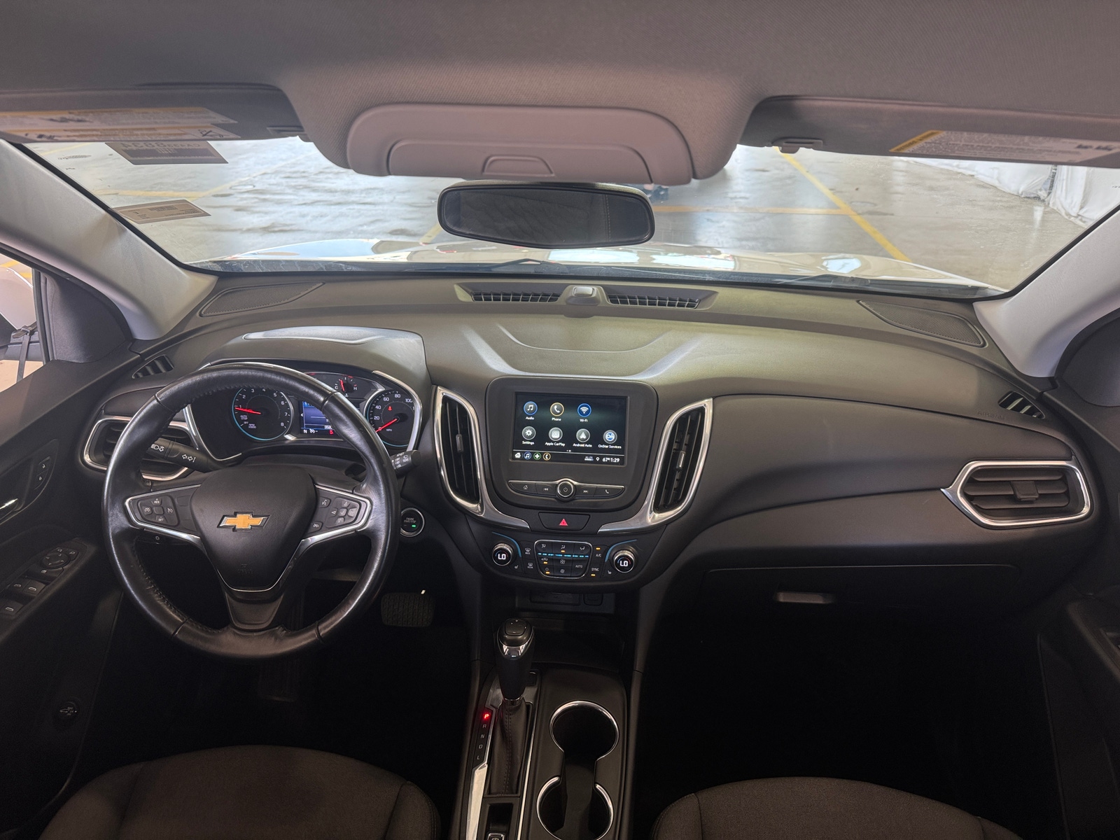 Thumbnail: 2019 Chevrolet Equinox - 3