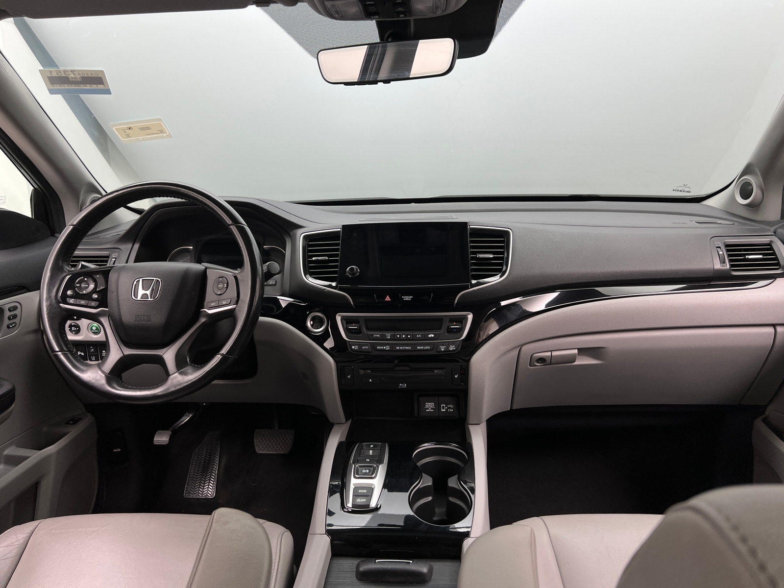 Thumbnail: 2020 Honda Pilot - 2