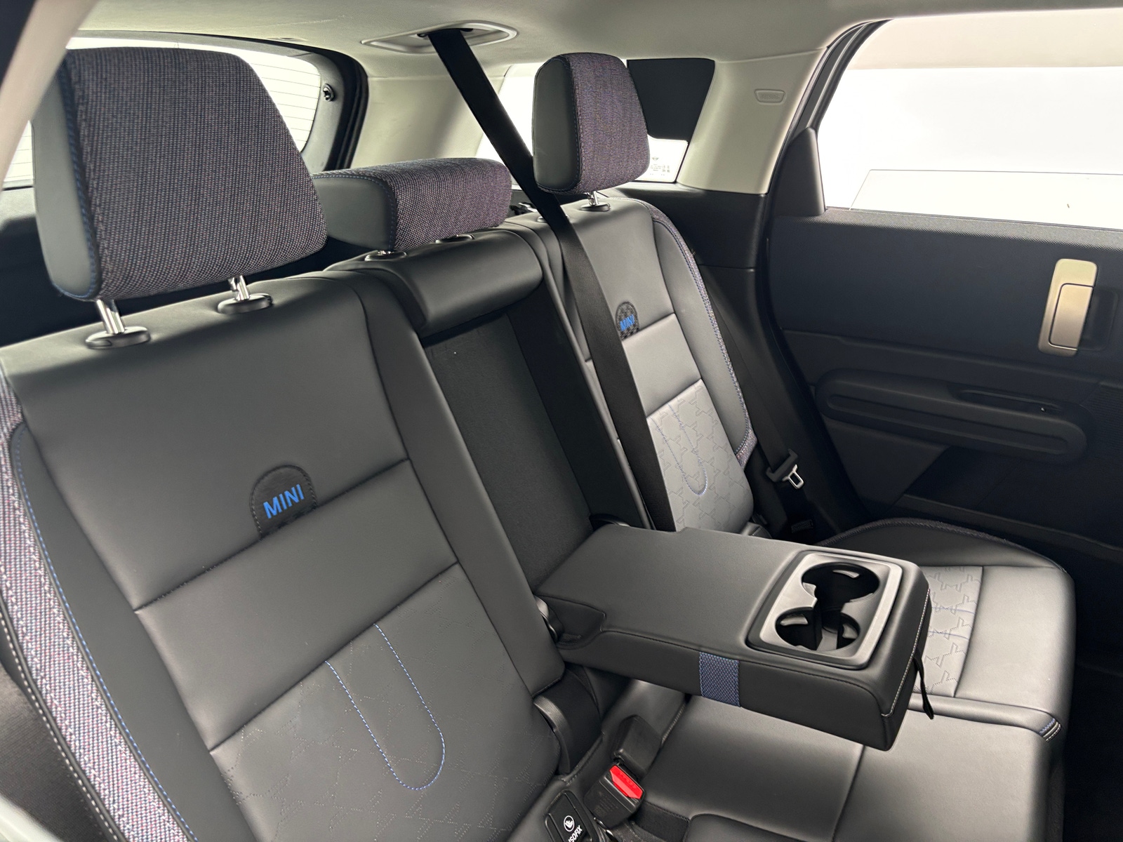 Thumbnail: 2025 MINI Cooper Countryman - 6