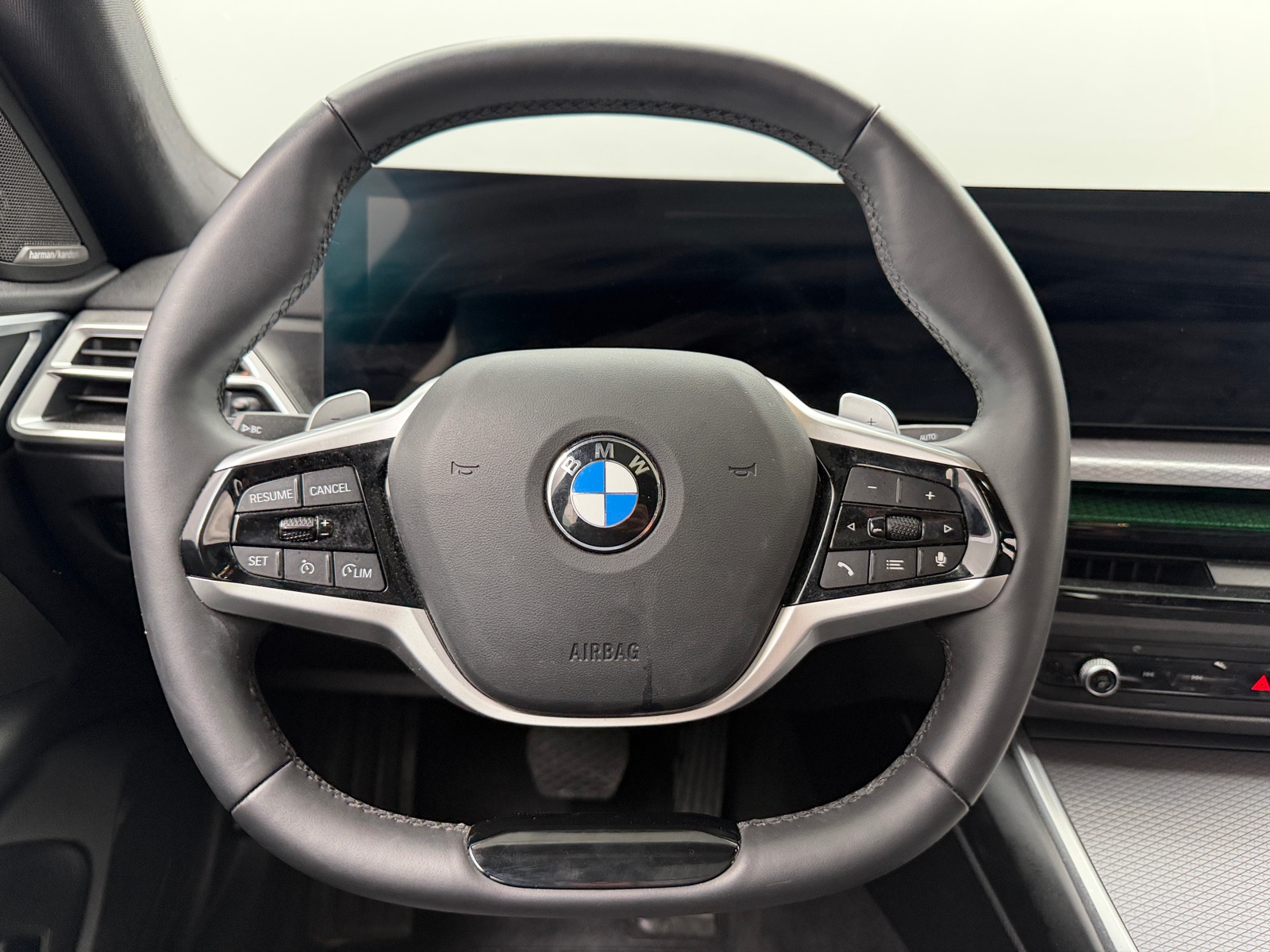 Thumbnail: 2026 BMW 4 Series - 4
