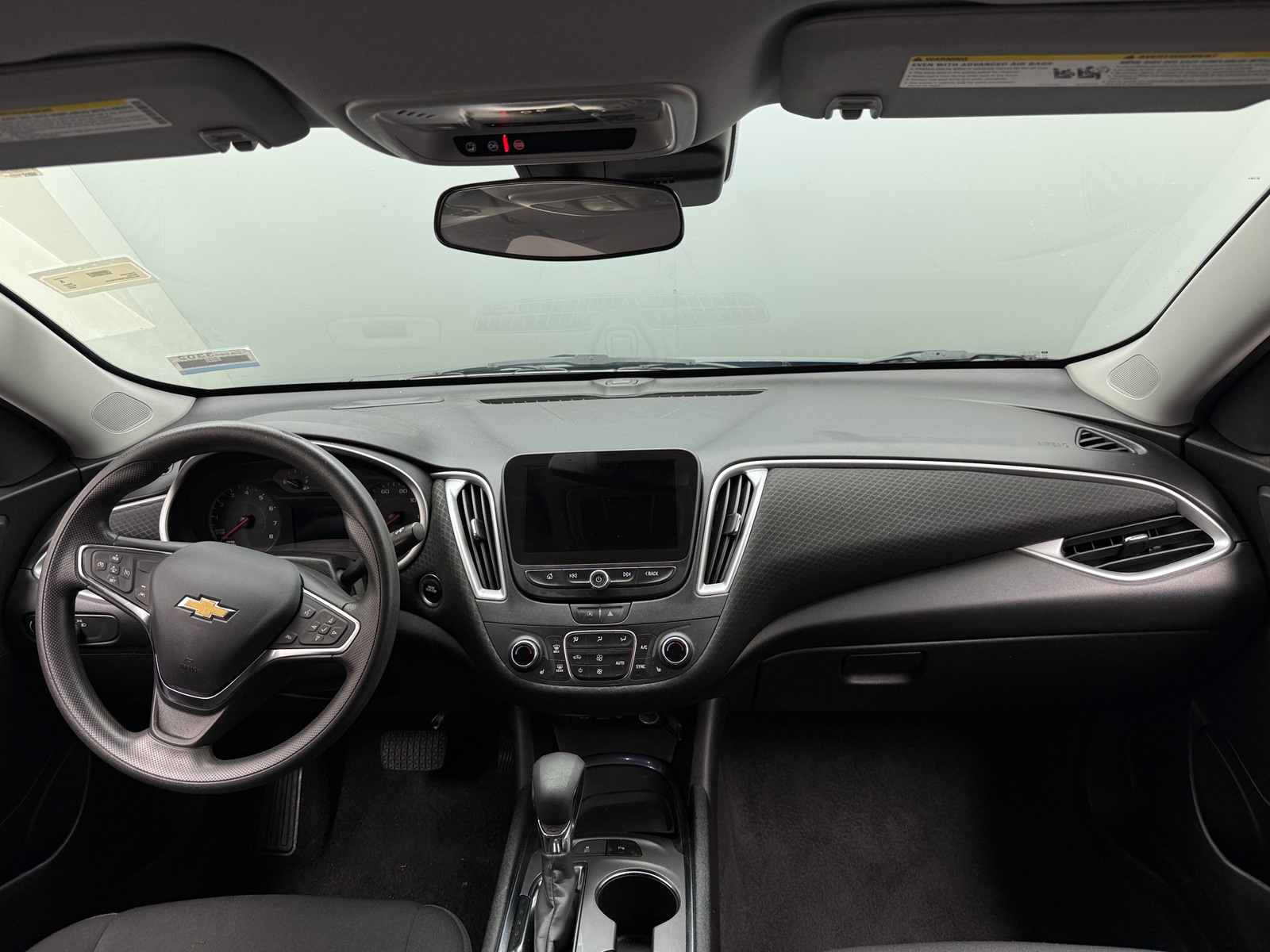 Thumbnail: 2024 Chevrolet Malibu - 3