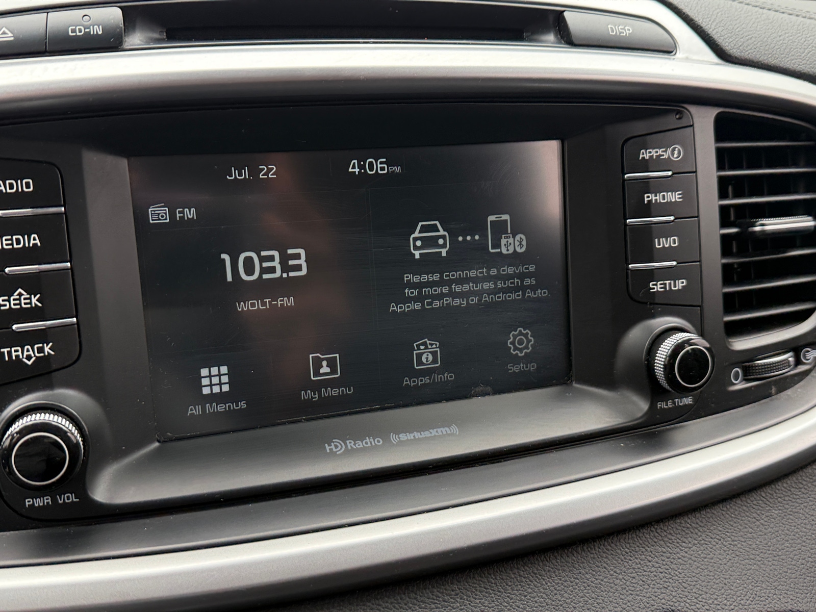 Thumbnail: 2017 Kia Sorento - 4