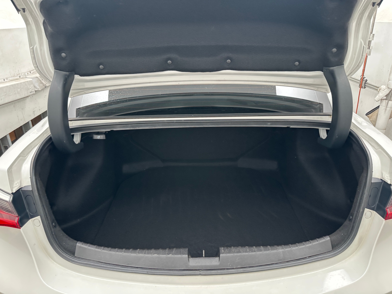 Thumbnail: 2019 Acura ILX - 6