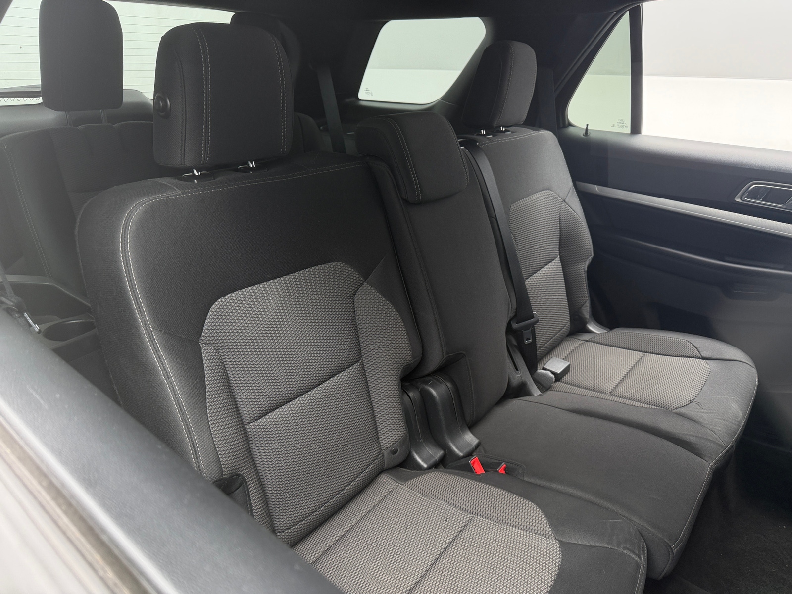 Thumbnail: 2017 Ford Explorer - 6
