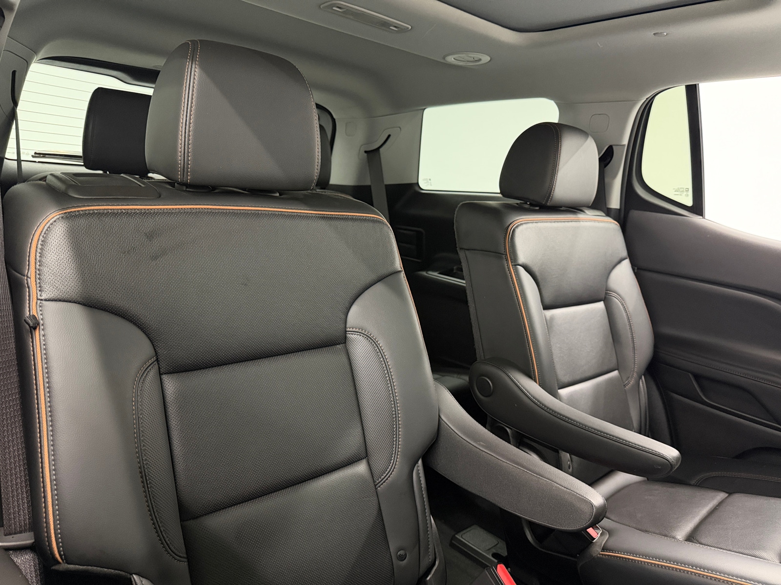 Thumbnail: 2021 GMC Acadia - 6