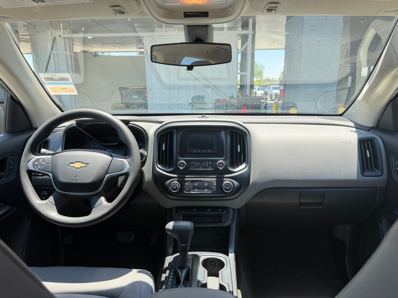 Thumbnail: 2017 Chevrolet Colorado - 3