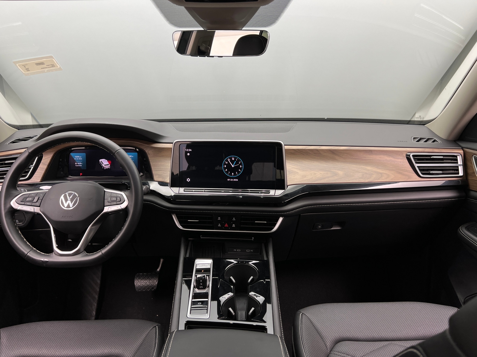 Thumbnail: 2026 Volkswagen Atlas - 2