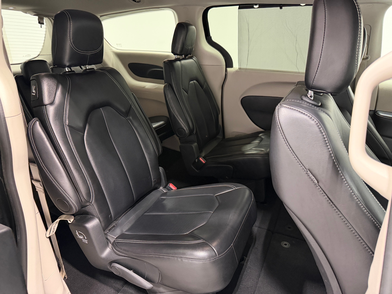 Thumbnail: 2024 Chrysler Pacifica - 5