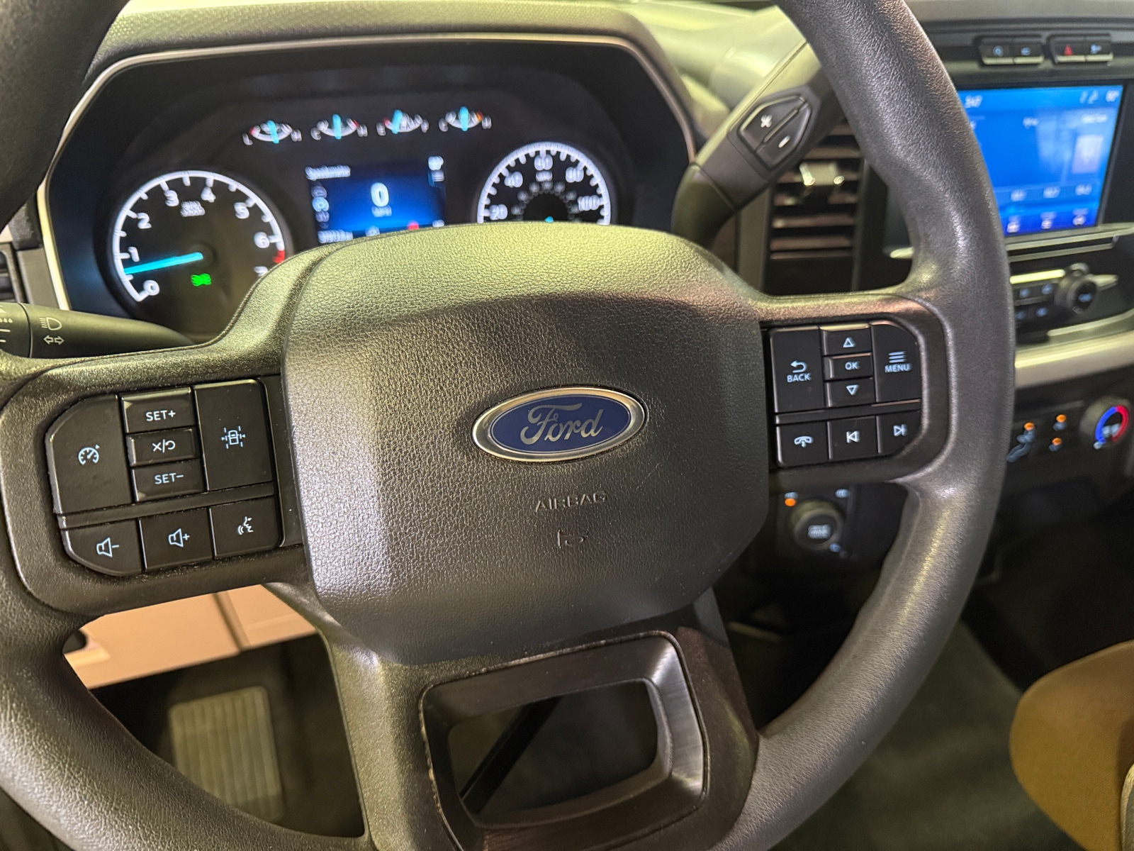 Thumbnail: 2023 Ford Econoline - 5