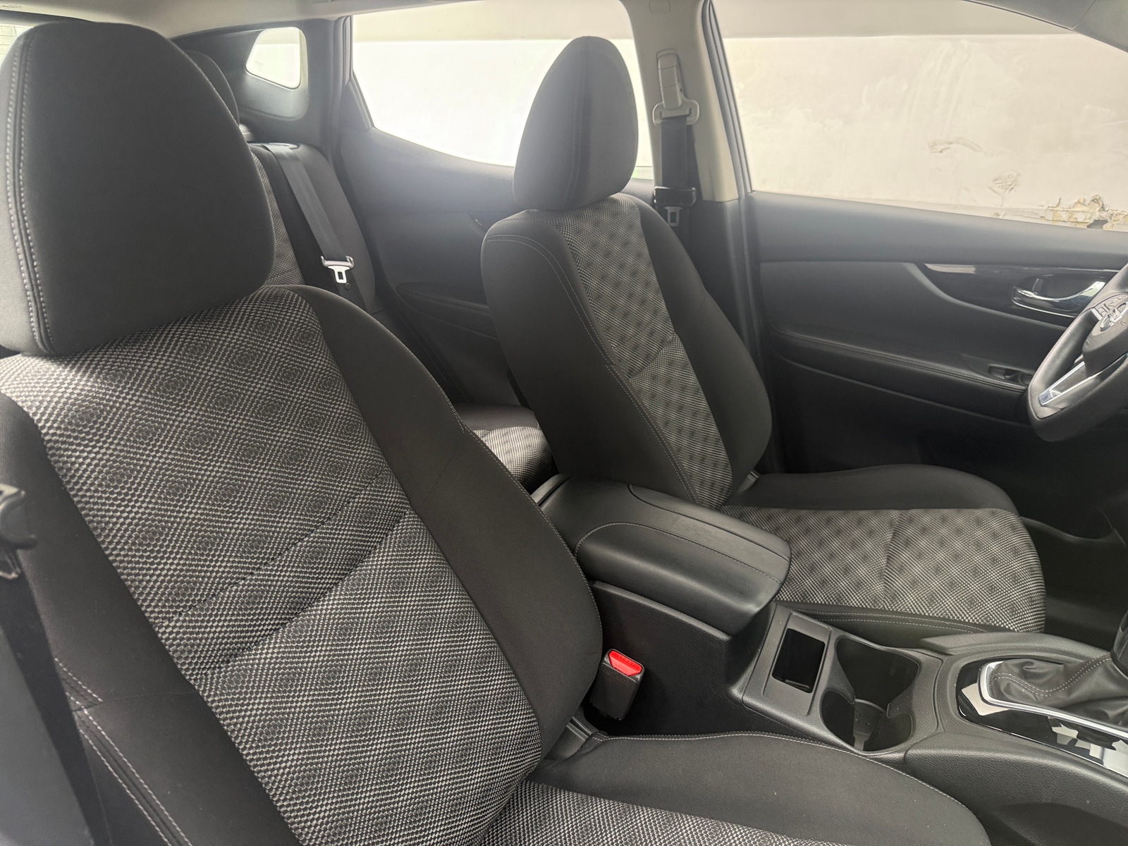 Thumbnail: 2019 Nissan Rogue Sport - 2