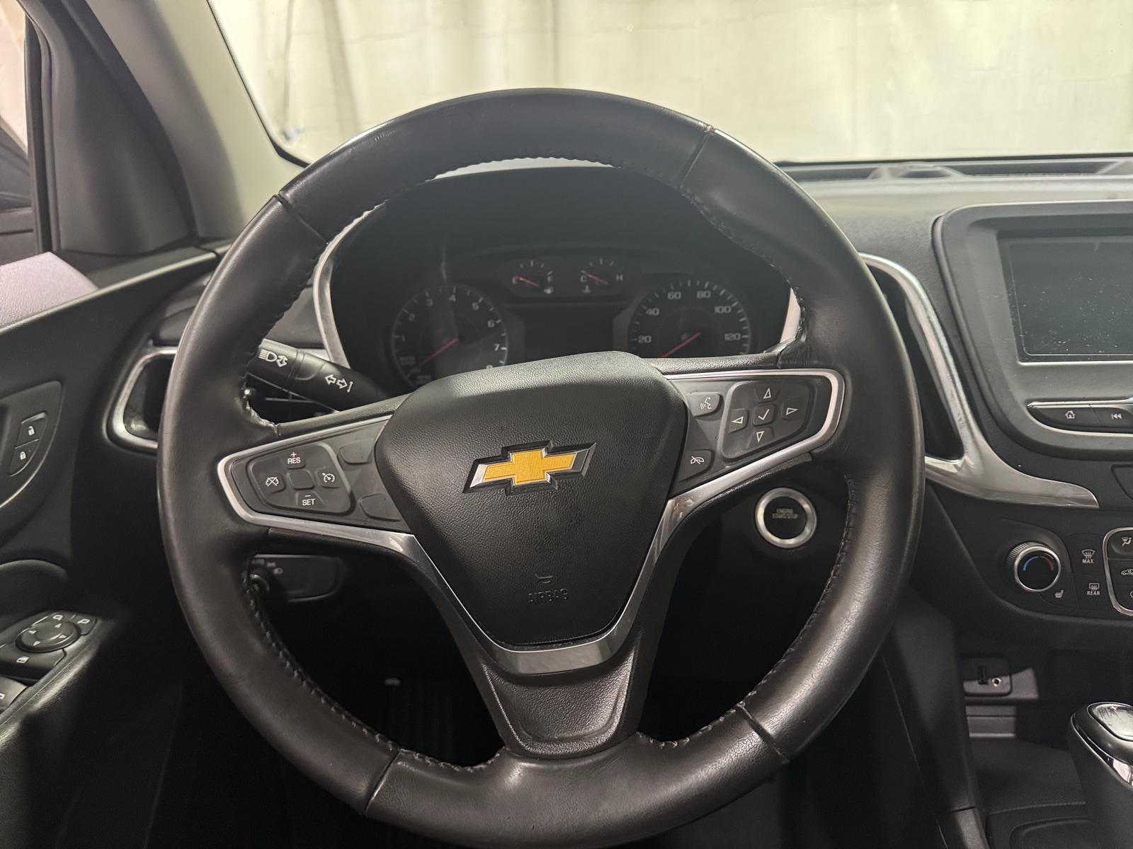 Thumbnail: 2018 Chevrolet Equinox - 5
