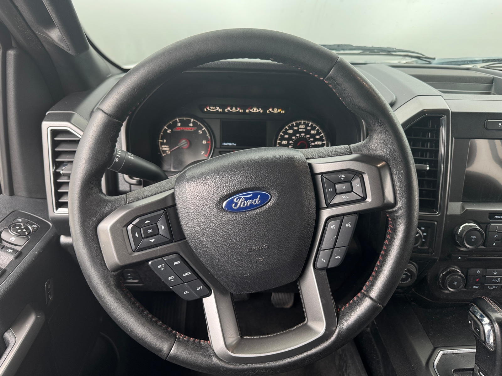 Thumbnail: 2018 Ford Econoline - 5
