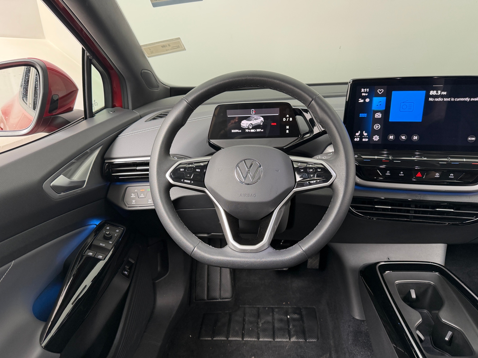 Thumbnail: 2023 Volkswagen ID.4 - 4