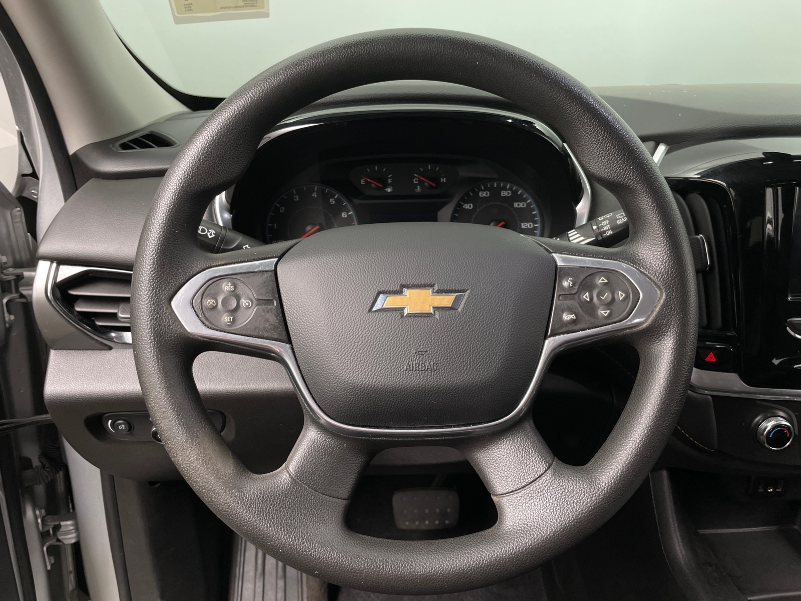 Thumbnail: 2021 Chevrolet Traverse - 5