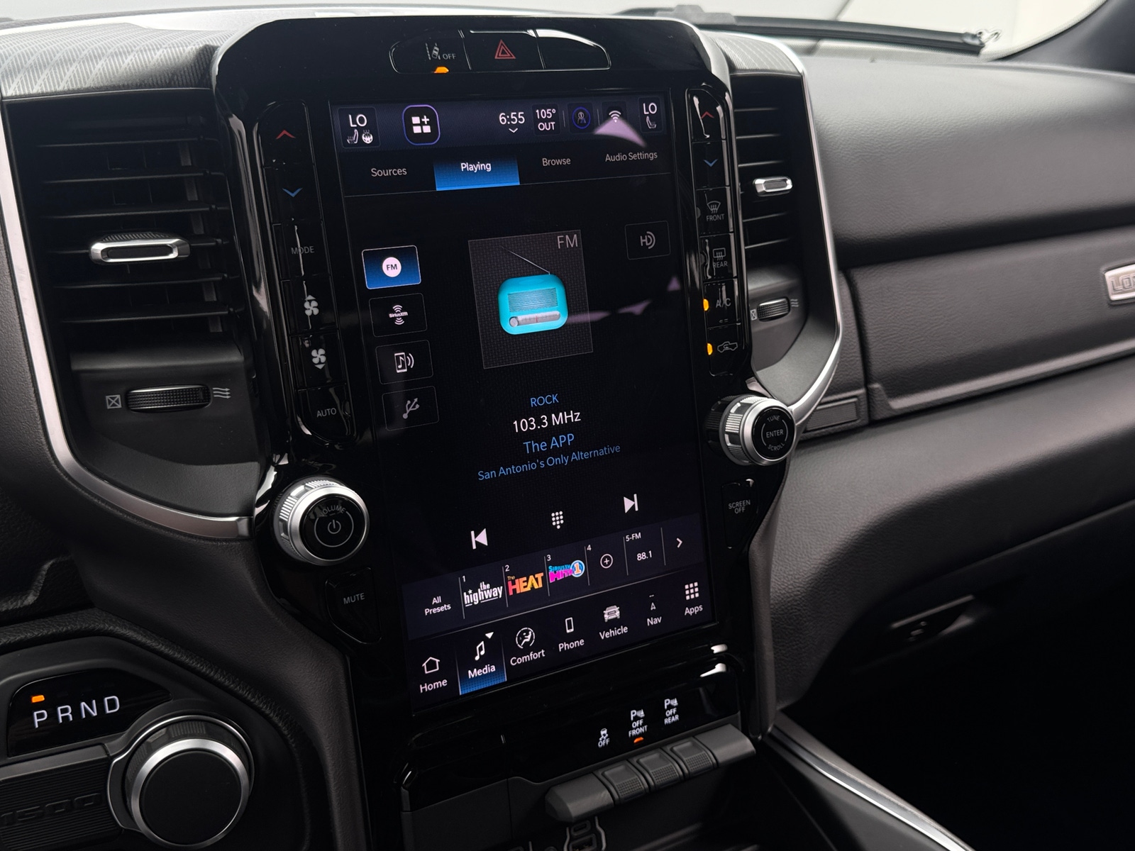 Thumbnail: 2025 RAM 1500 - 4