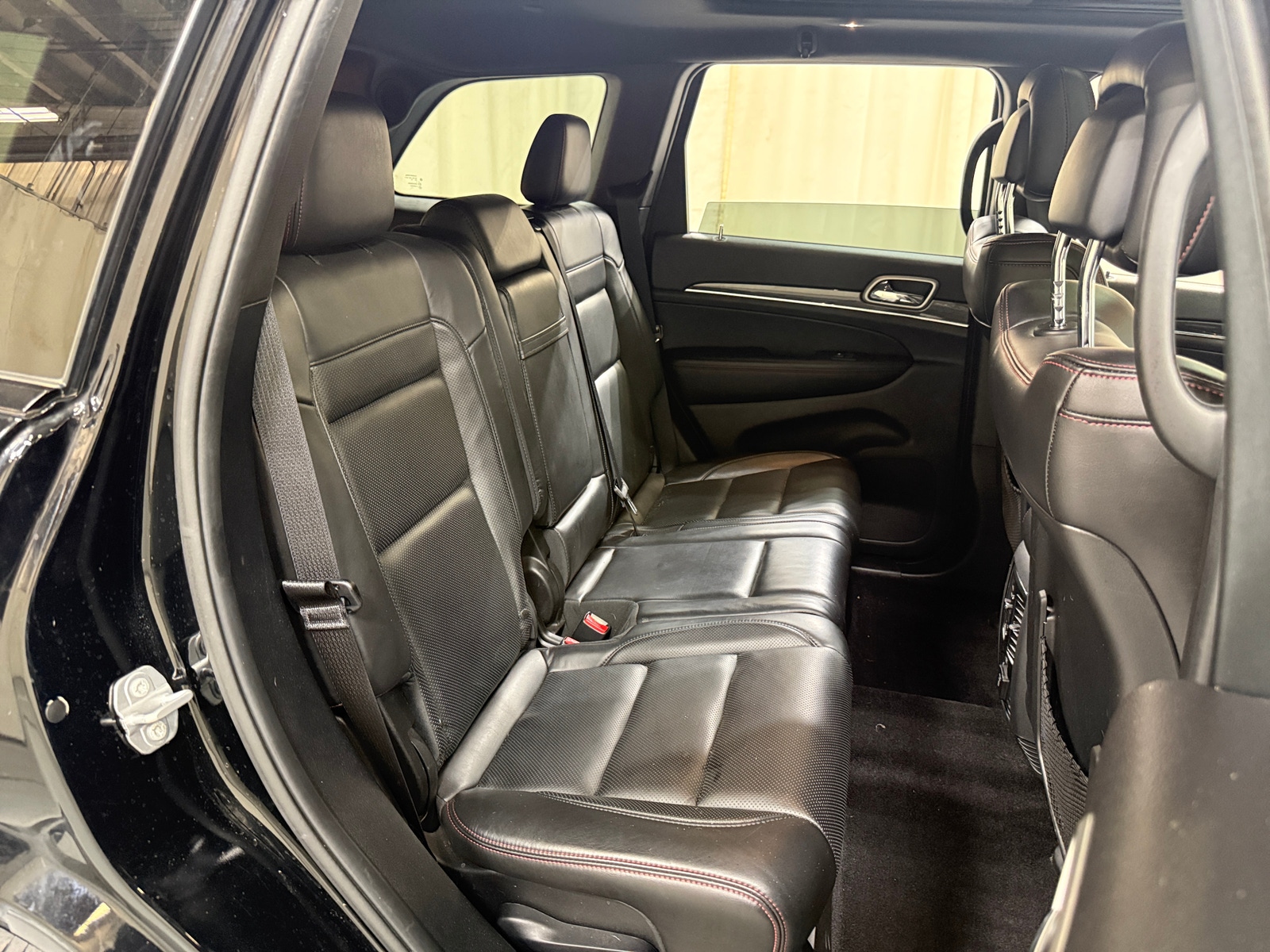 Thumbnail: 2018 Jeep Grand Cherokee - 5