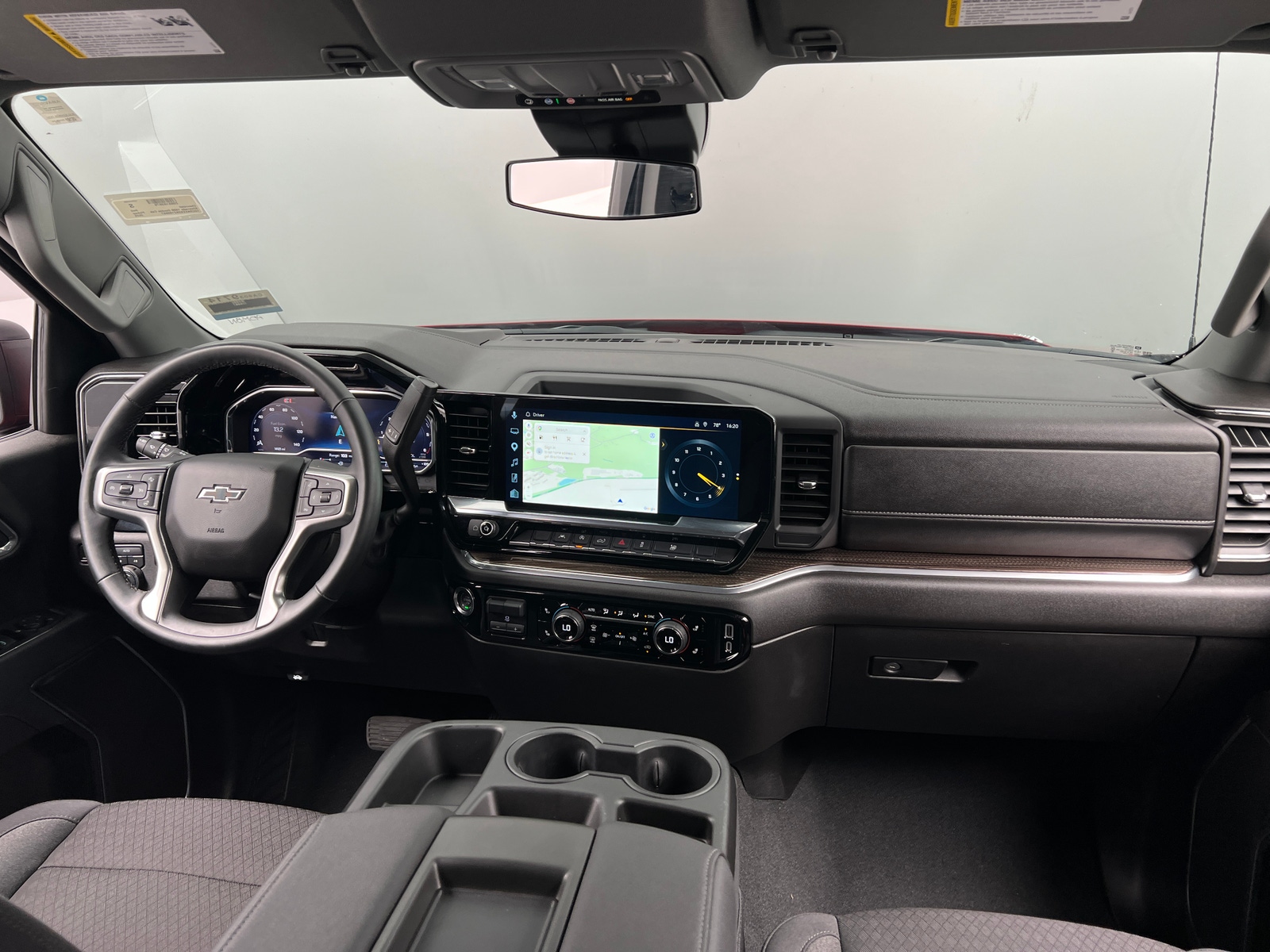 Thumbnail: 2025 Chevrolet Silverado 1500 - 3