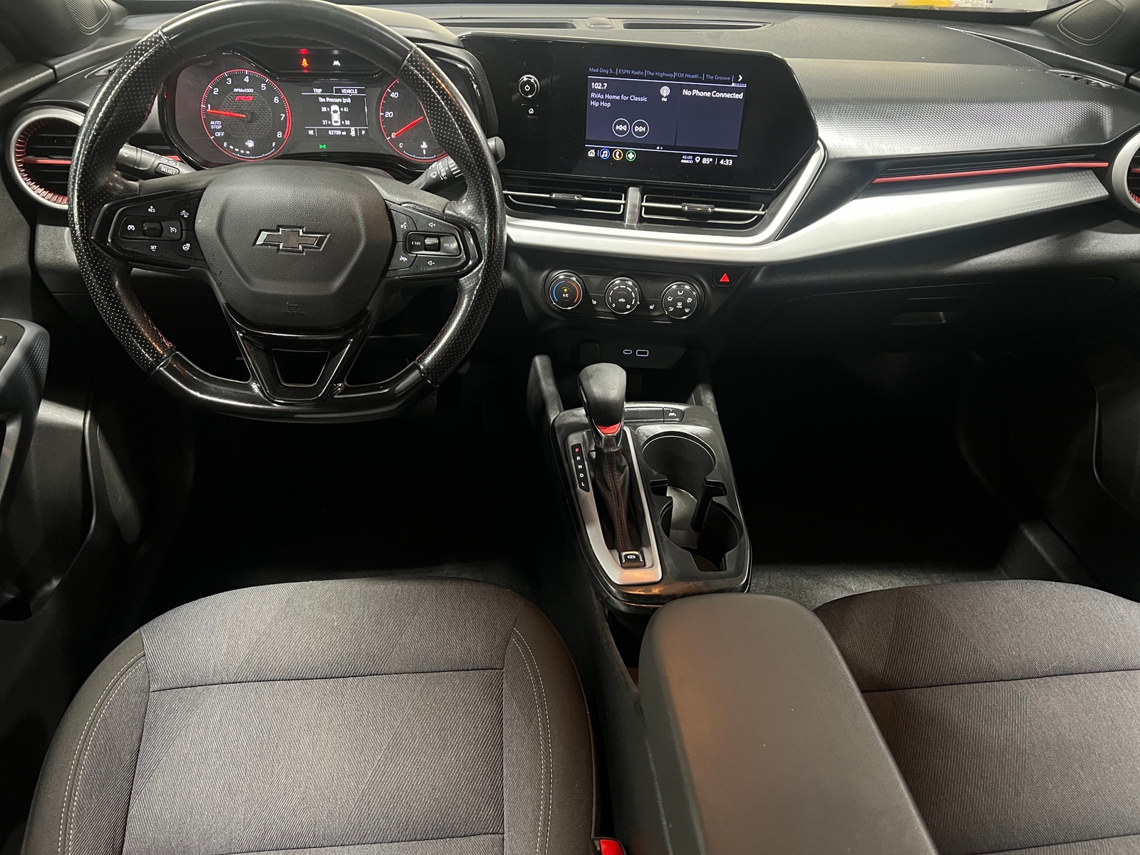Thumbnail: 2024 Chevrolet Trax - 3